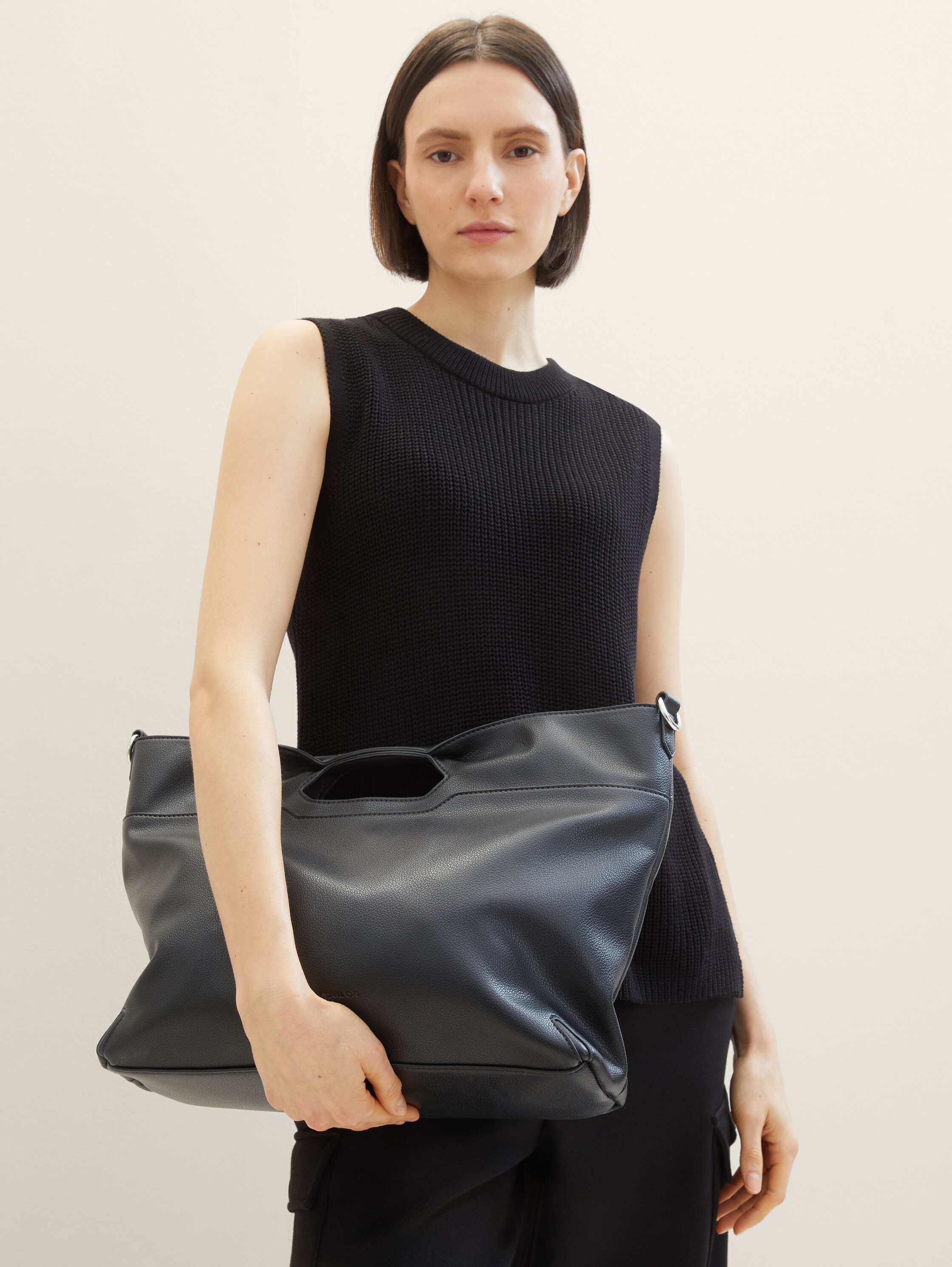 TTANISSA L Shopper mit Handgriff - 1