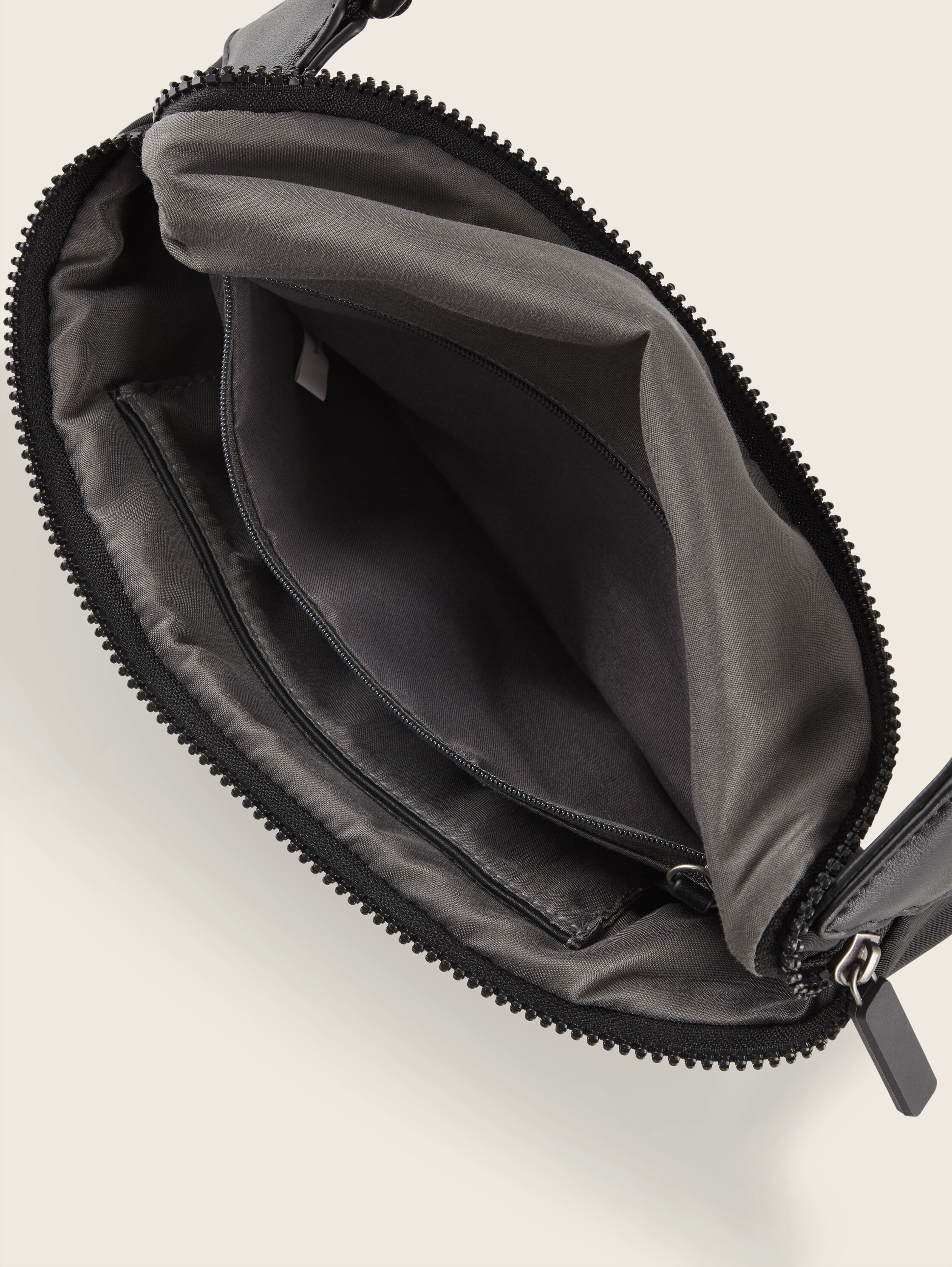 TTBENJA riemtas met materiaalmix - schwarz_black - 