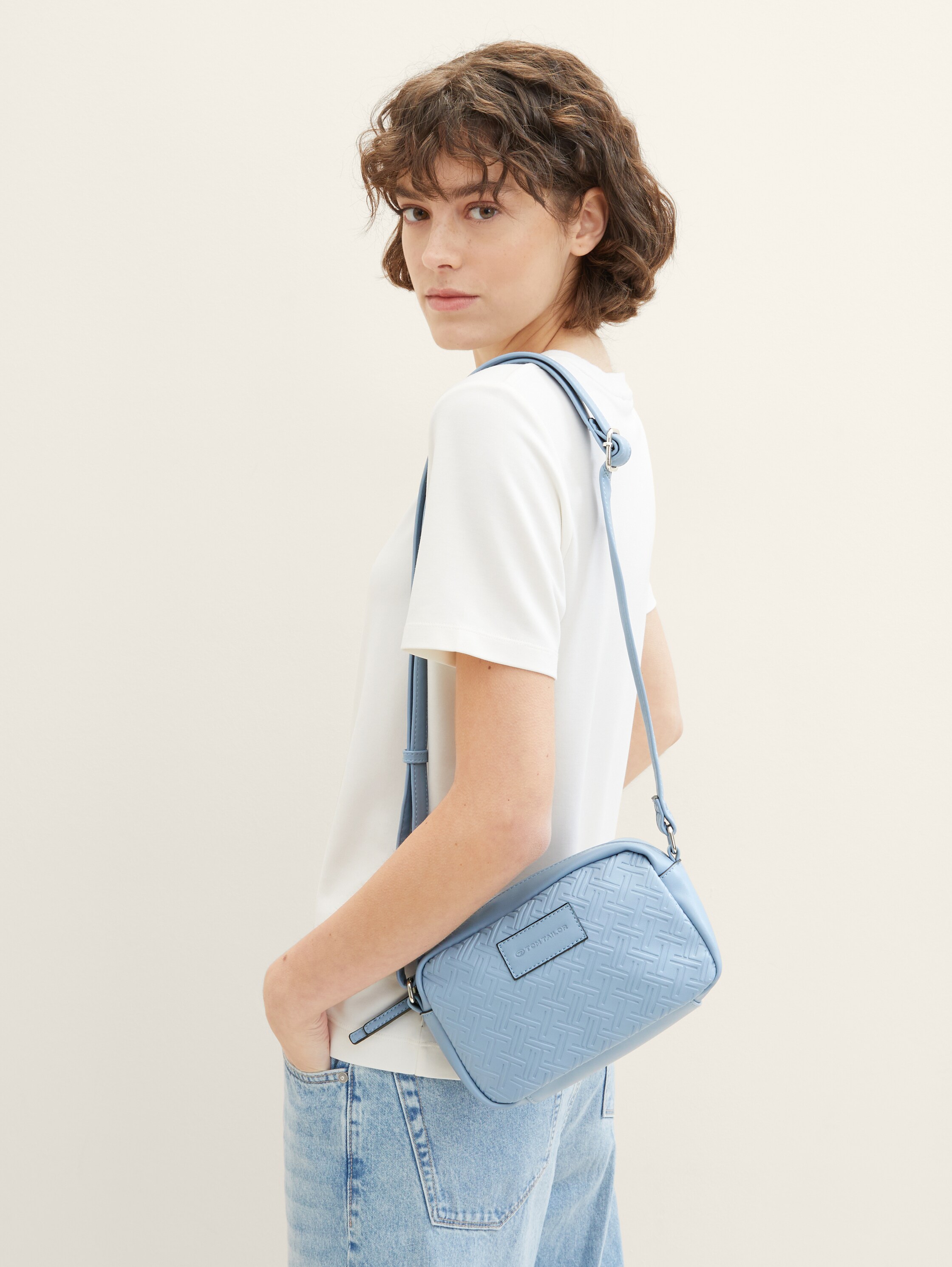 TTMIRENDA schoudertas met reliëflogo - hellblau_light_blue - 