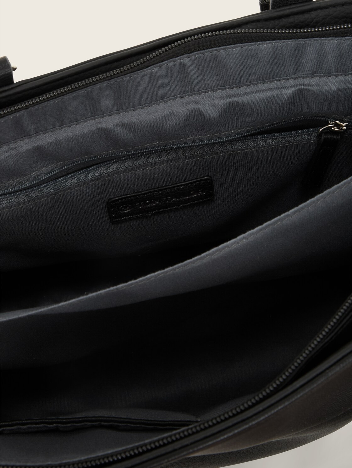 TTLAREA L Shopper mit Material-Mix - schwarz / black - seitliche Produkt-Ansicht 