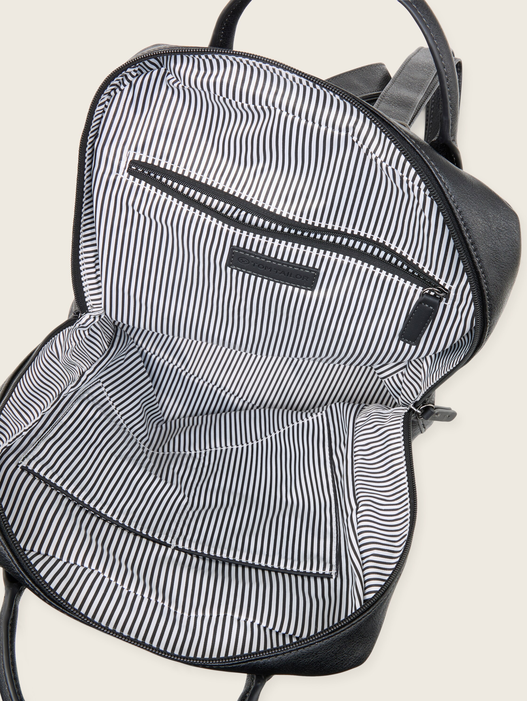 TTGIA L Rucksack aus Lederimitat - schwarz_black - 