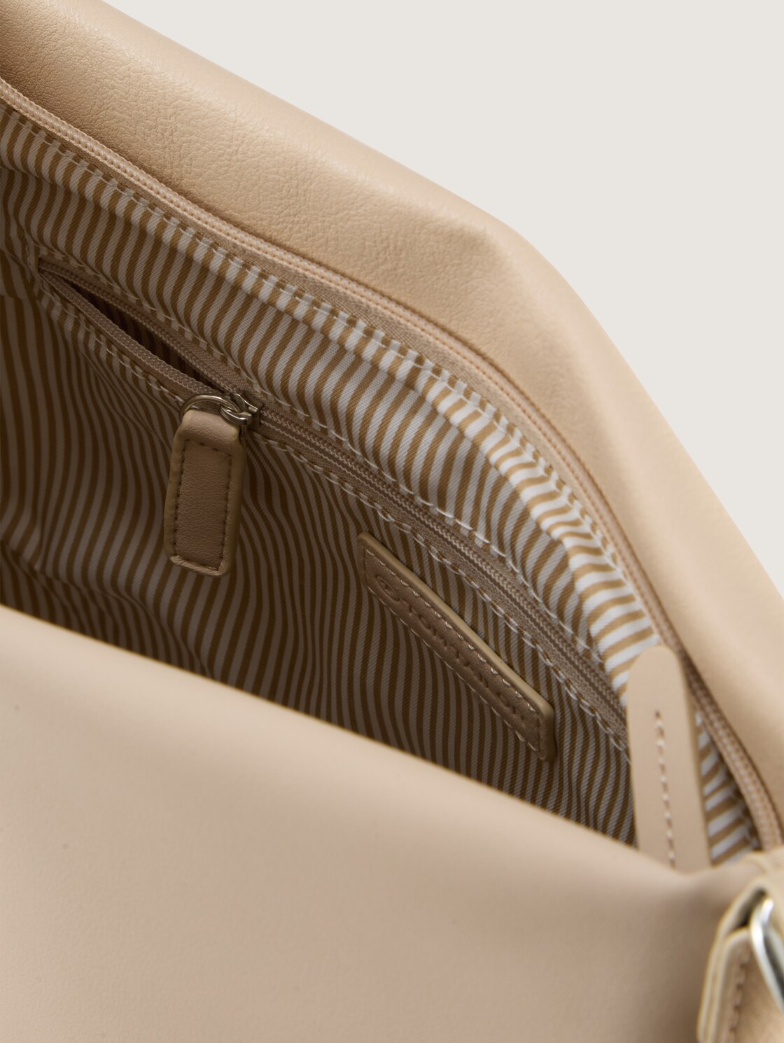 TTGIA M Umhängetasche aus Lederimitat - beige / beige - seitliche Produkt-Ansicht 