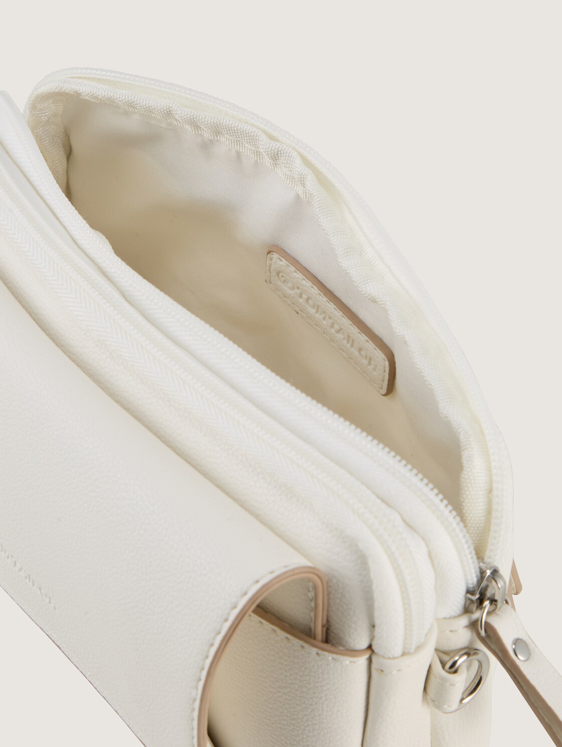 TTTILLY S Umhängetasche mit Umschlag - white - seitliche Produkt-Ansicht 