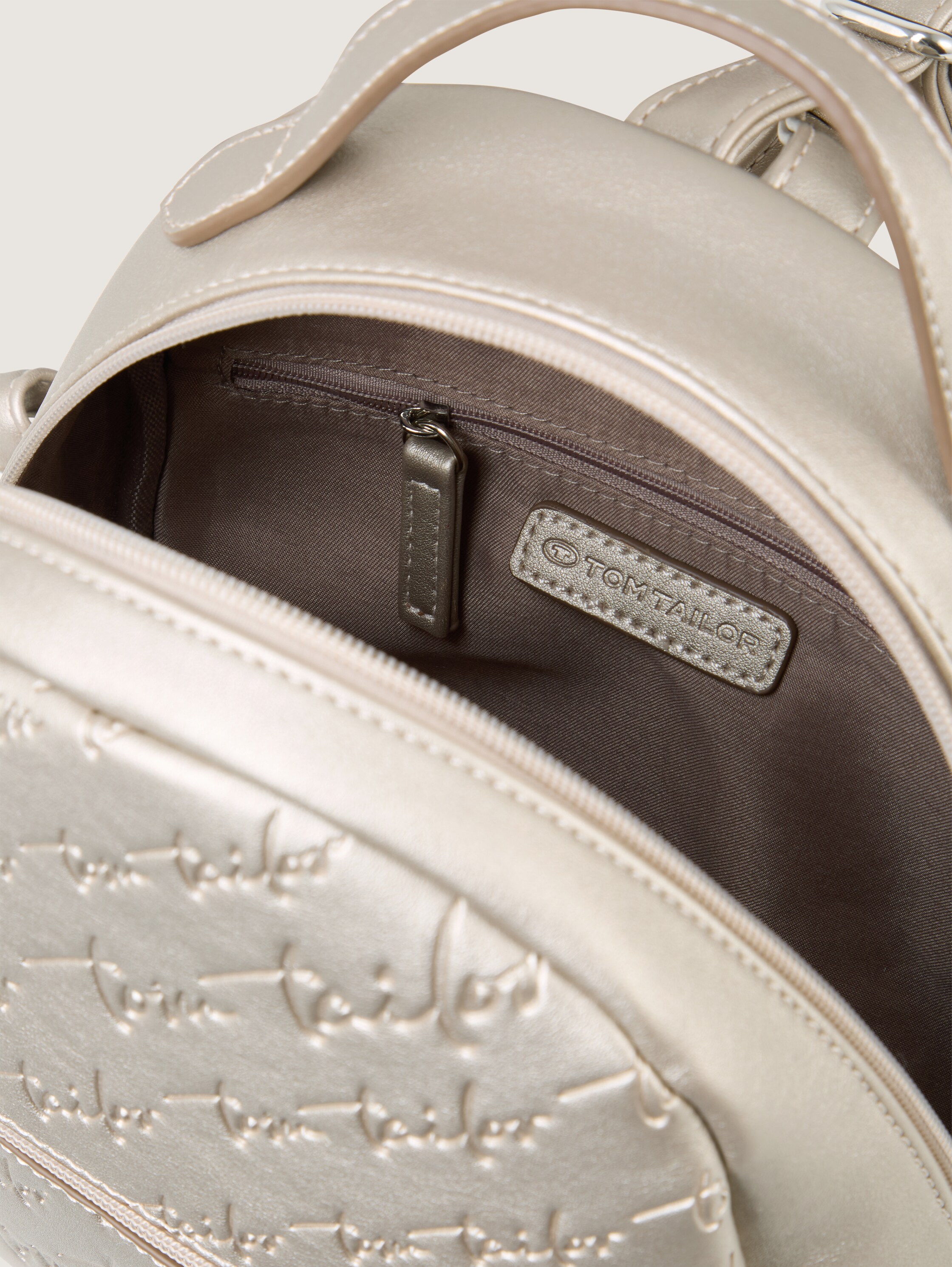TTDENICE M Rucksack mit Logo-Prägung - metallic_taupe - 