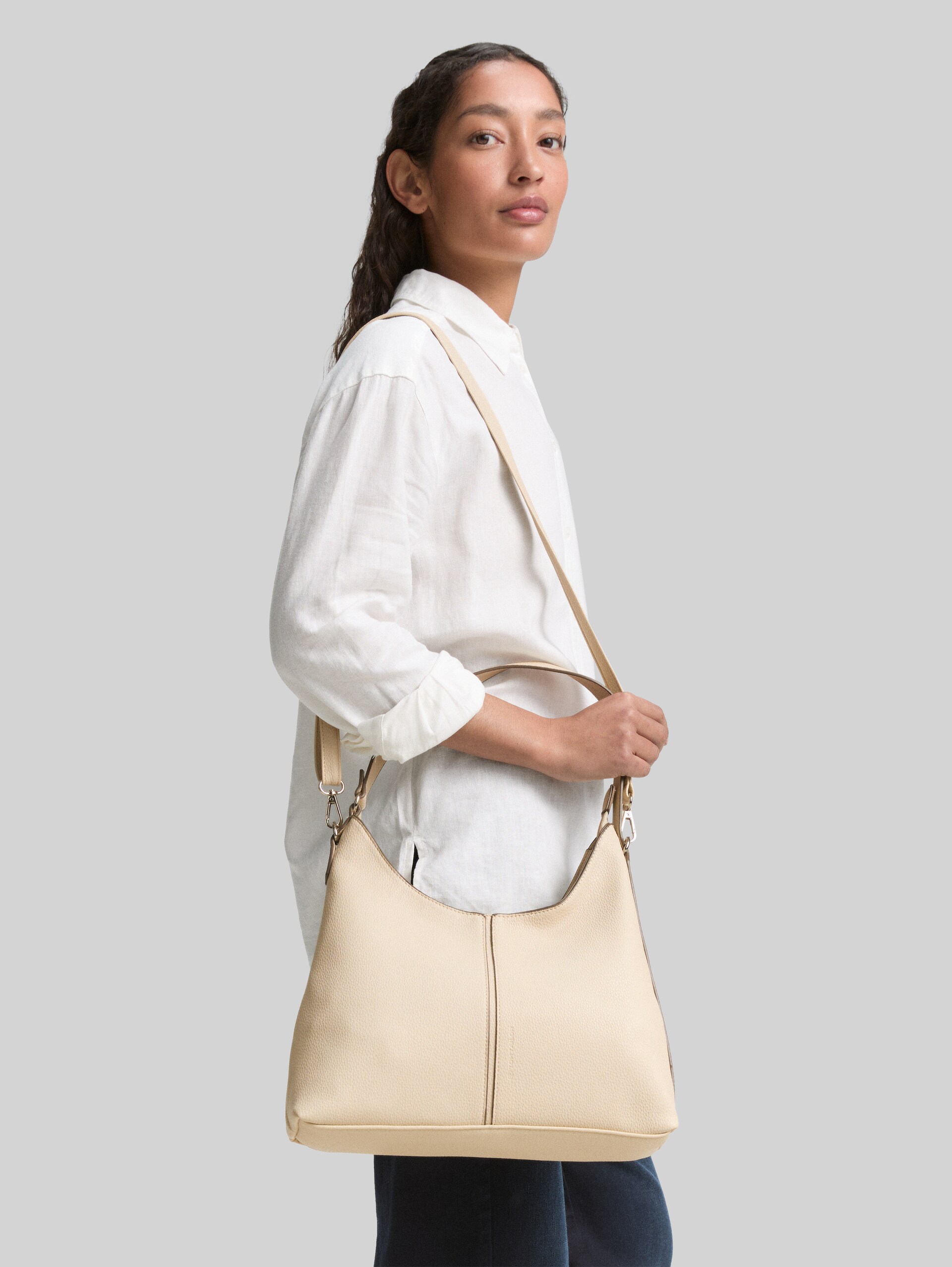 TTJEMA M pouch bag with decorative stitching - off white / off white - side model view