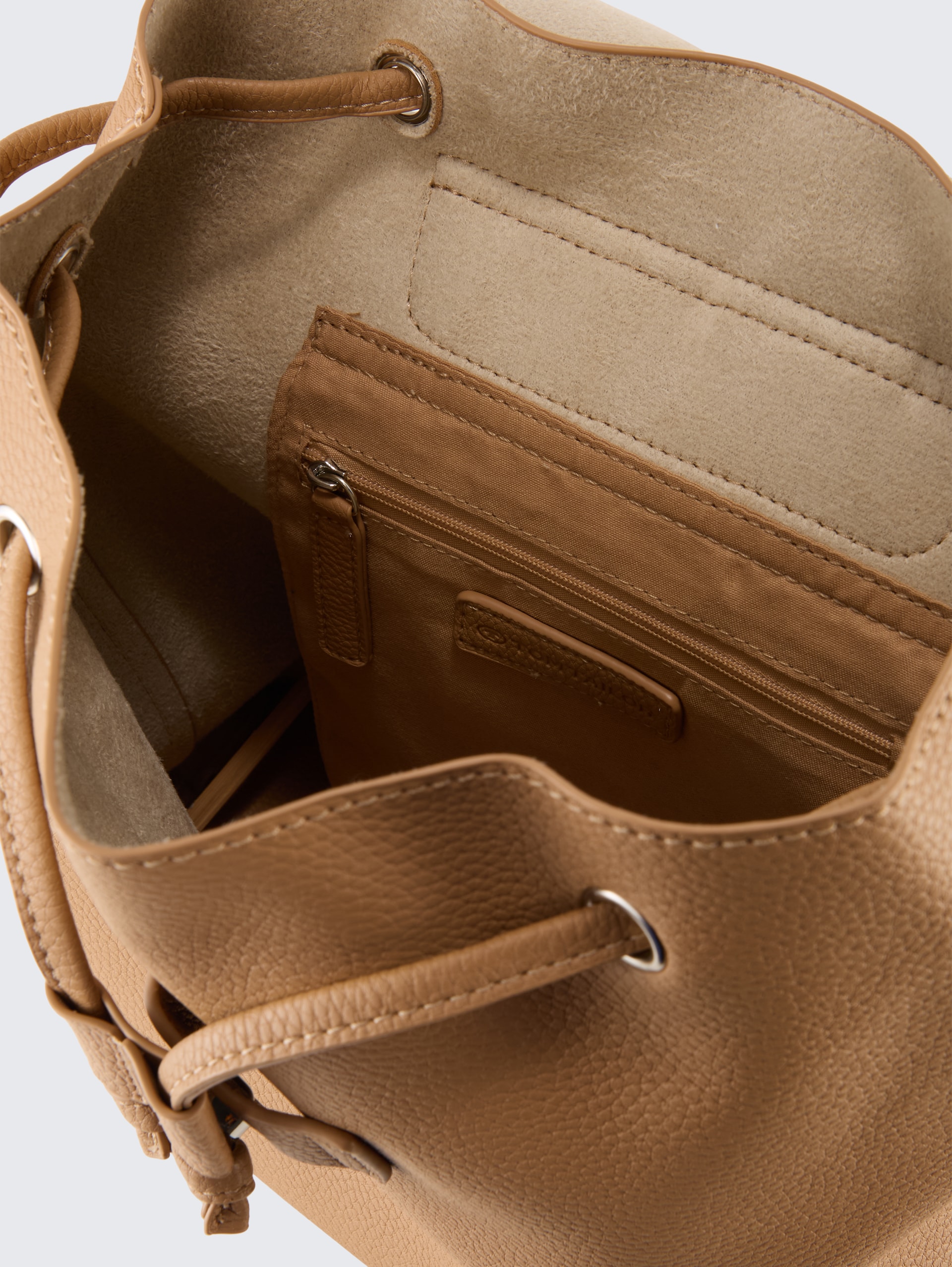 TTFILIPA M Rucksack mit Umschlag und Magnetverschluss - camel / camel nature - seitliche Produkt-Ansicht 