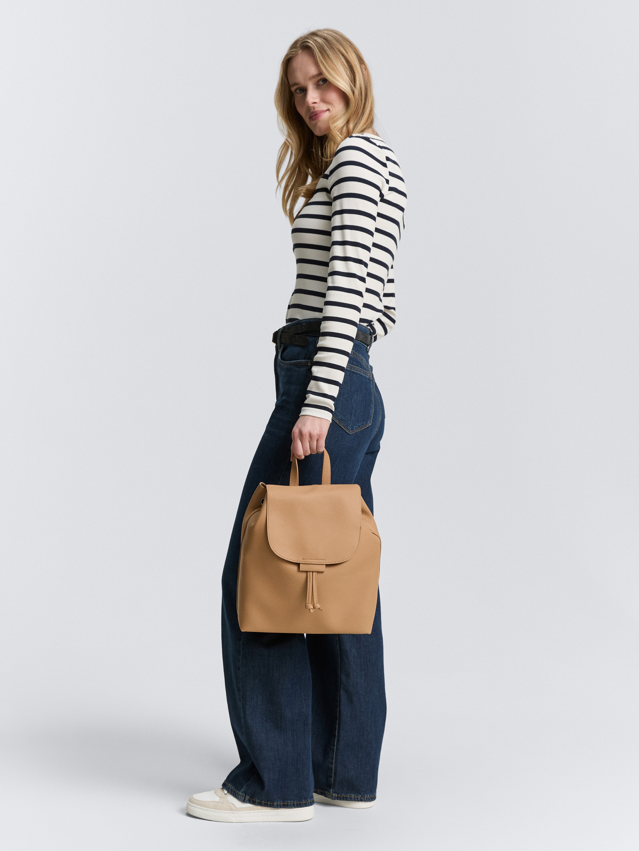 TTFILIPA M Rucksack mit Umschlag und Magnetverschluss - camel_camel_nature - 