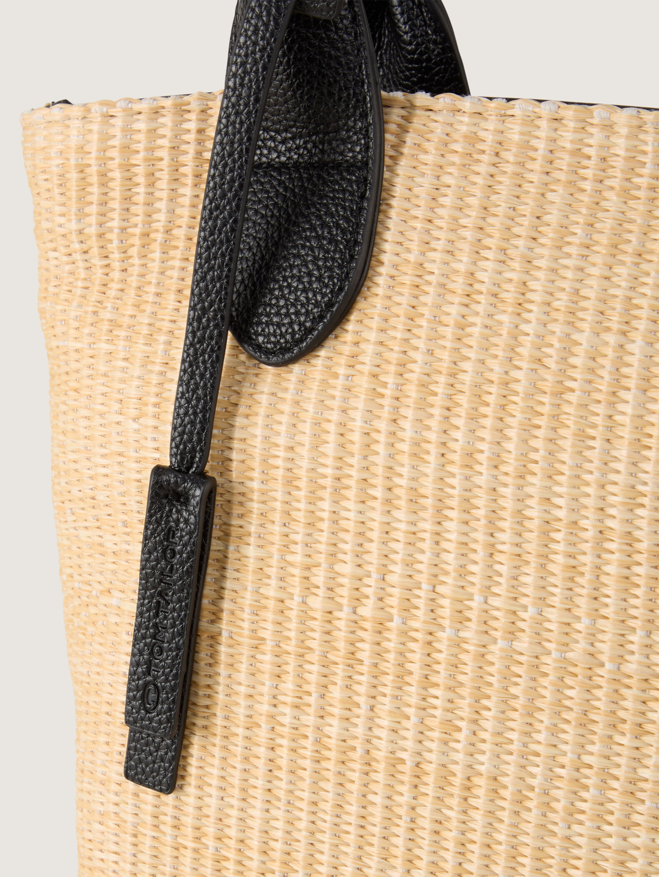 TTSHARON M Korbtasche mit Henkel - schwarz / black - seitliche Produkt-Ansicht 