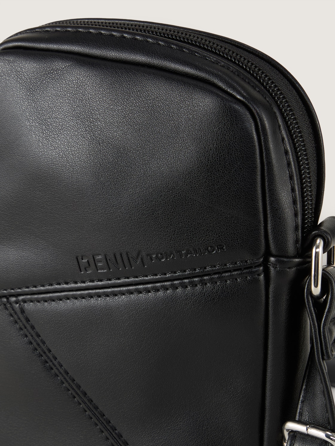 TTMILLA Smartphone Tasche im Patchwork-Style - schwarz / black - seitliche Produkt-Ansicht 