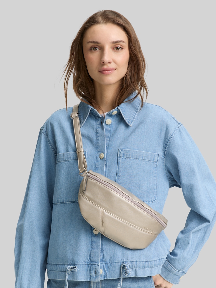 TTMILLA Gürteltasche im Patchwork-Style von Denim Female, platin