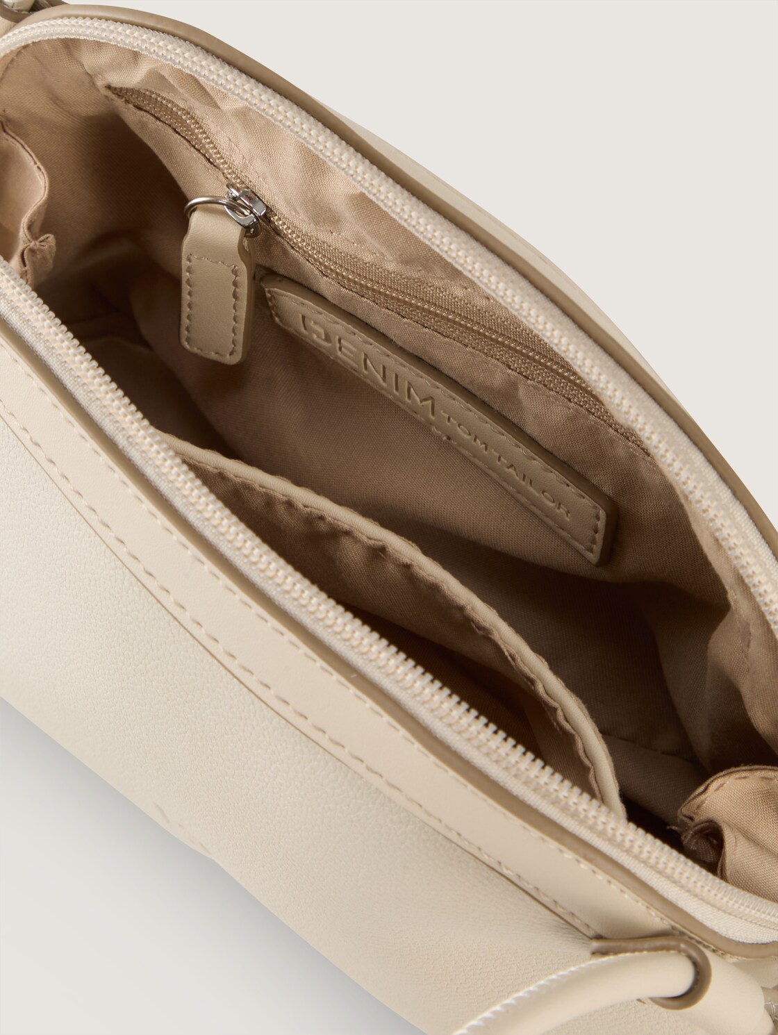 TTMADELYN XS Umhängetasche mit Kordelriemen - off white / off white - seitliche Produkt-Ansicht 