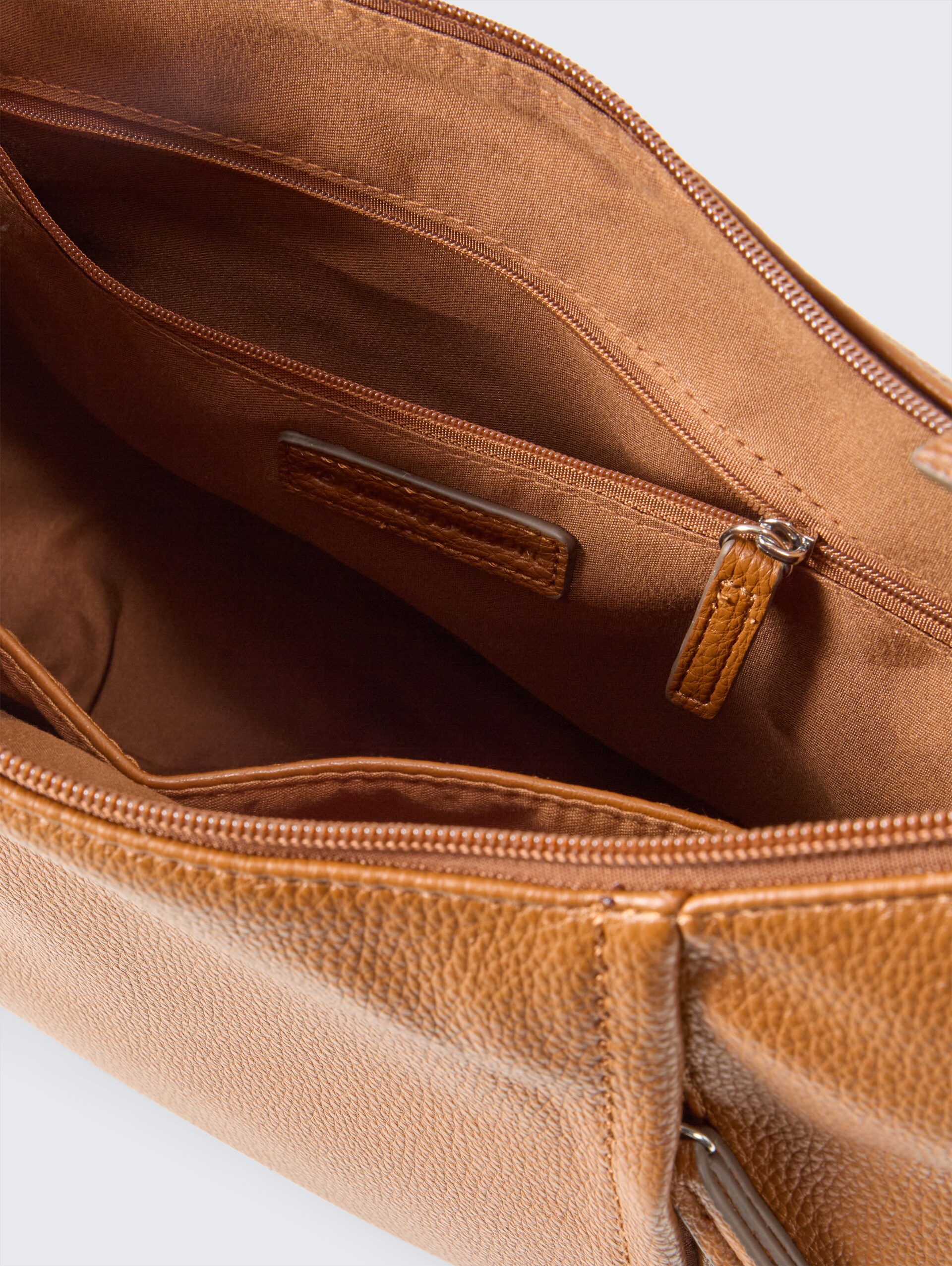 TTBECA M Beuteltasche mit Reißverschluss-Details - cognac / brandy - seitliche Produkt-Ansicht 