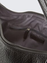 TTEVELINA M Beuteltasche aus Lederimitat - schwarz / black - seitliche Produkt-Ansicht