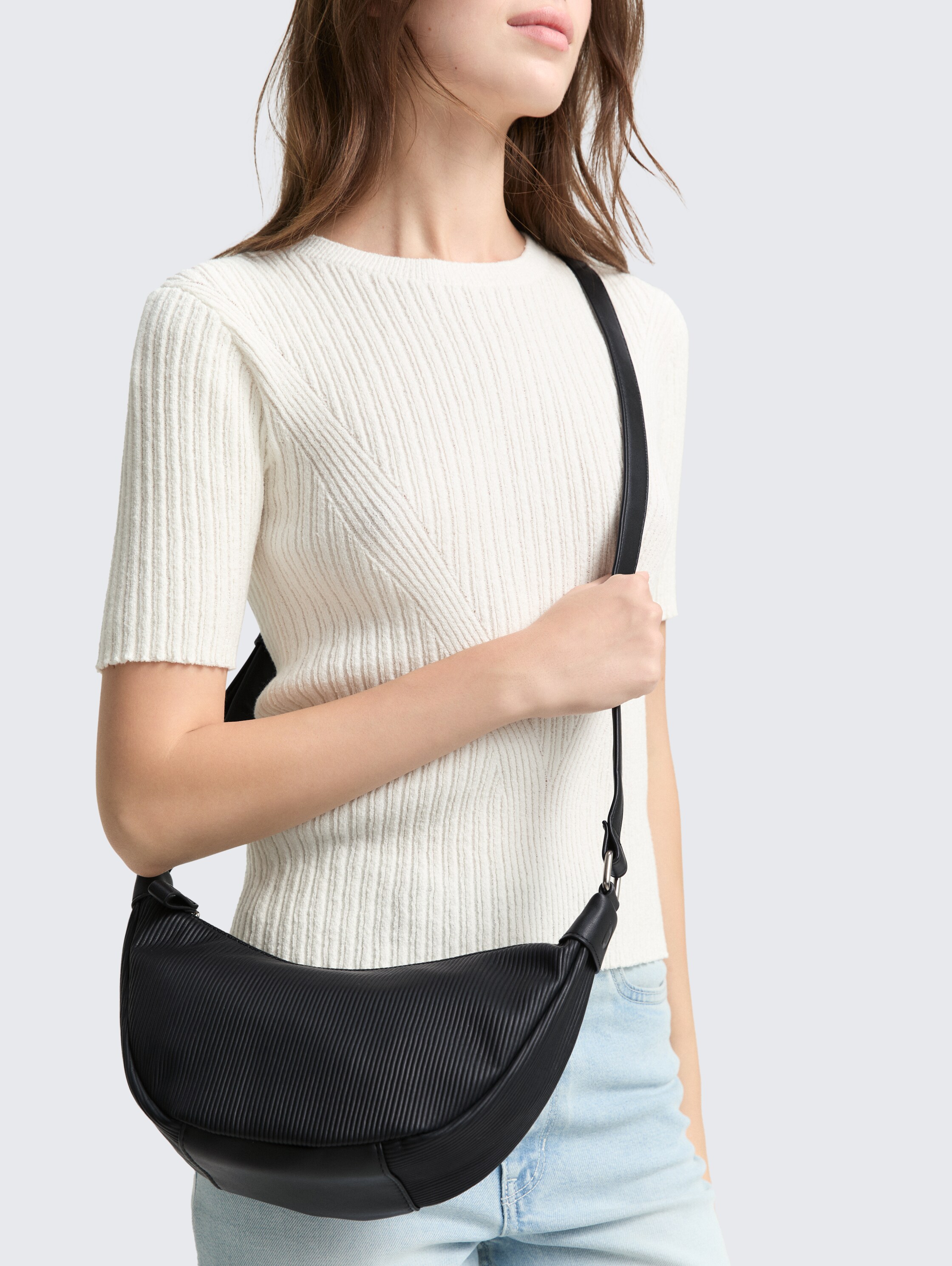 TTLIRIEL CORD M Umhängetasche aus Lederimitat - schwarz_black - 