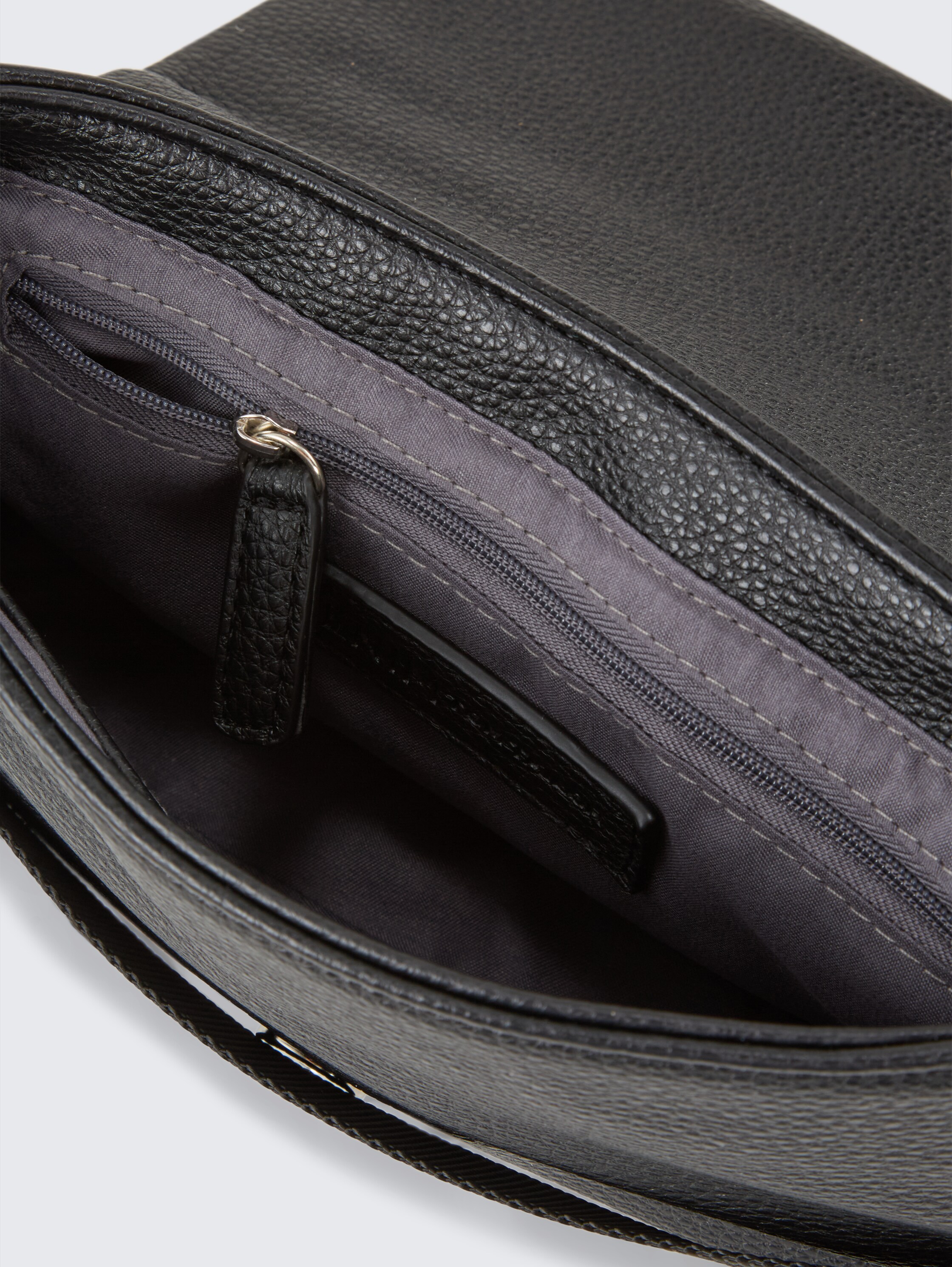 TTMARLOW M Umhängetasche mit Logo-Detail - schwarz / black - seitliche Produkt-Ansicht