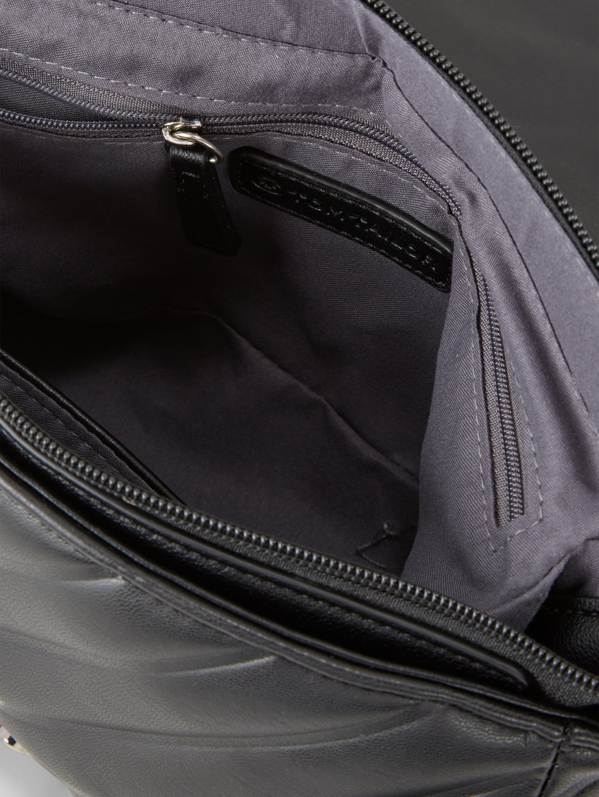 TTMIRELA S shoulder bag with padding - schwarz / black - side product view 