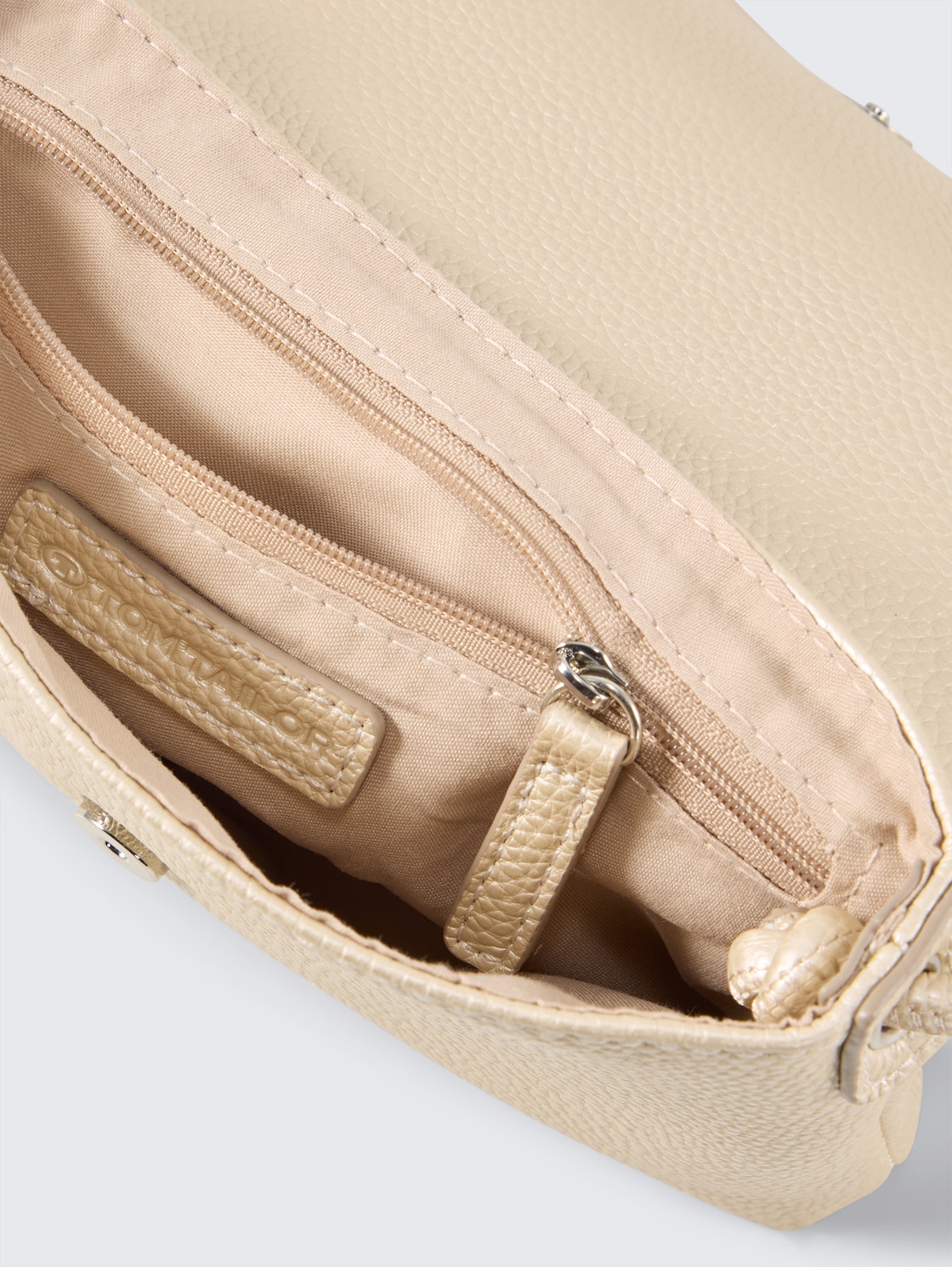 TTRISSA XS Umhängetasche mit Umschlag - platin - seitliche Produkt-Ansicht 