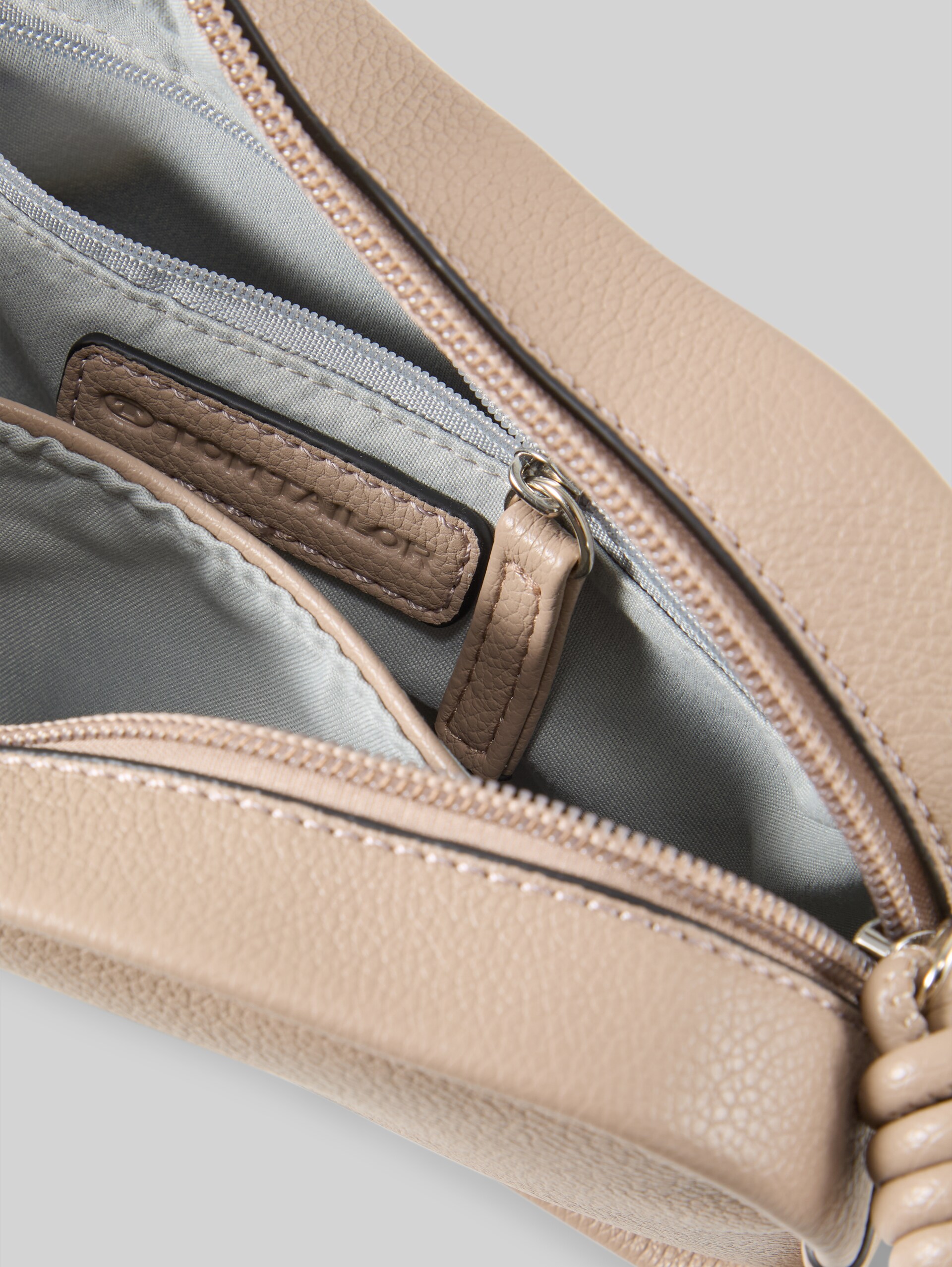 TTTATIANA Umhängetasche mit gemustertem Webriemen - taupe / taupe - seitliche Produkt-Ansicht 