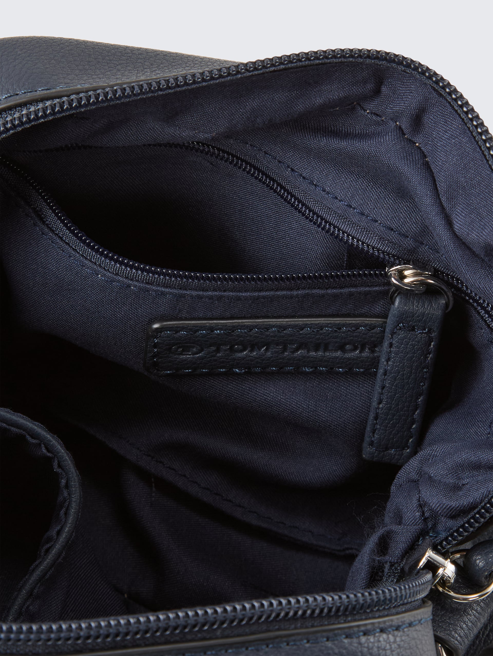 TTTATIANA Umhängetasche mit gemustertem Webriemen - dark blue - seitliche Produkt-Ansicht 
