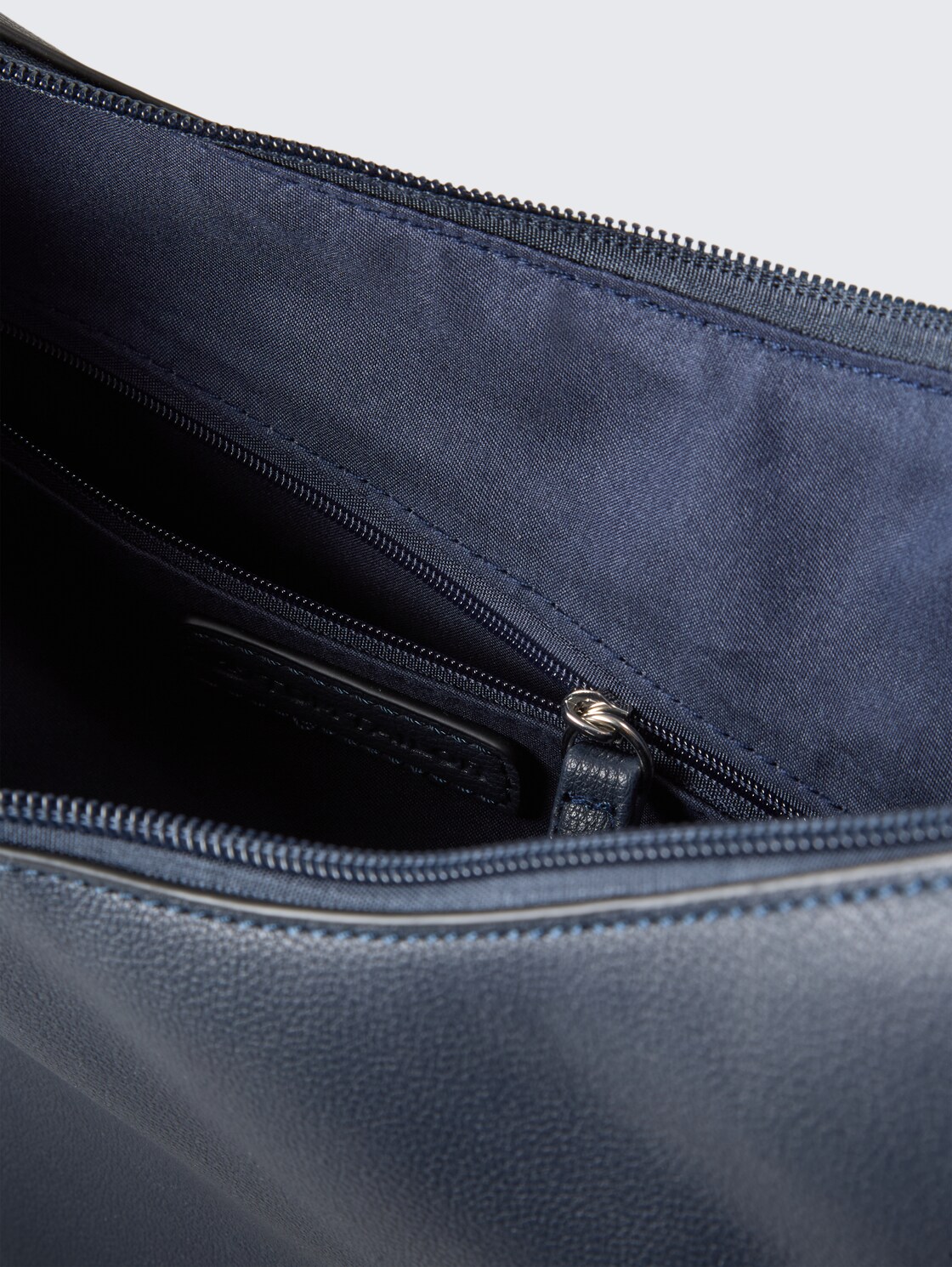 TTTATIANA M Schultertasche mit gemustertem Webriemen - dark blue - seitliche Produkt-Ansicht 