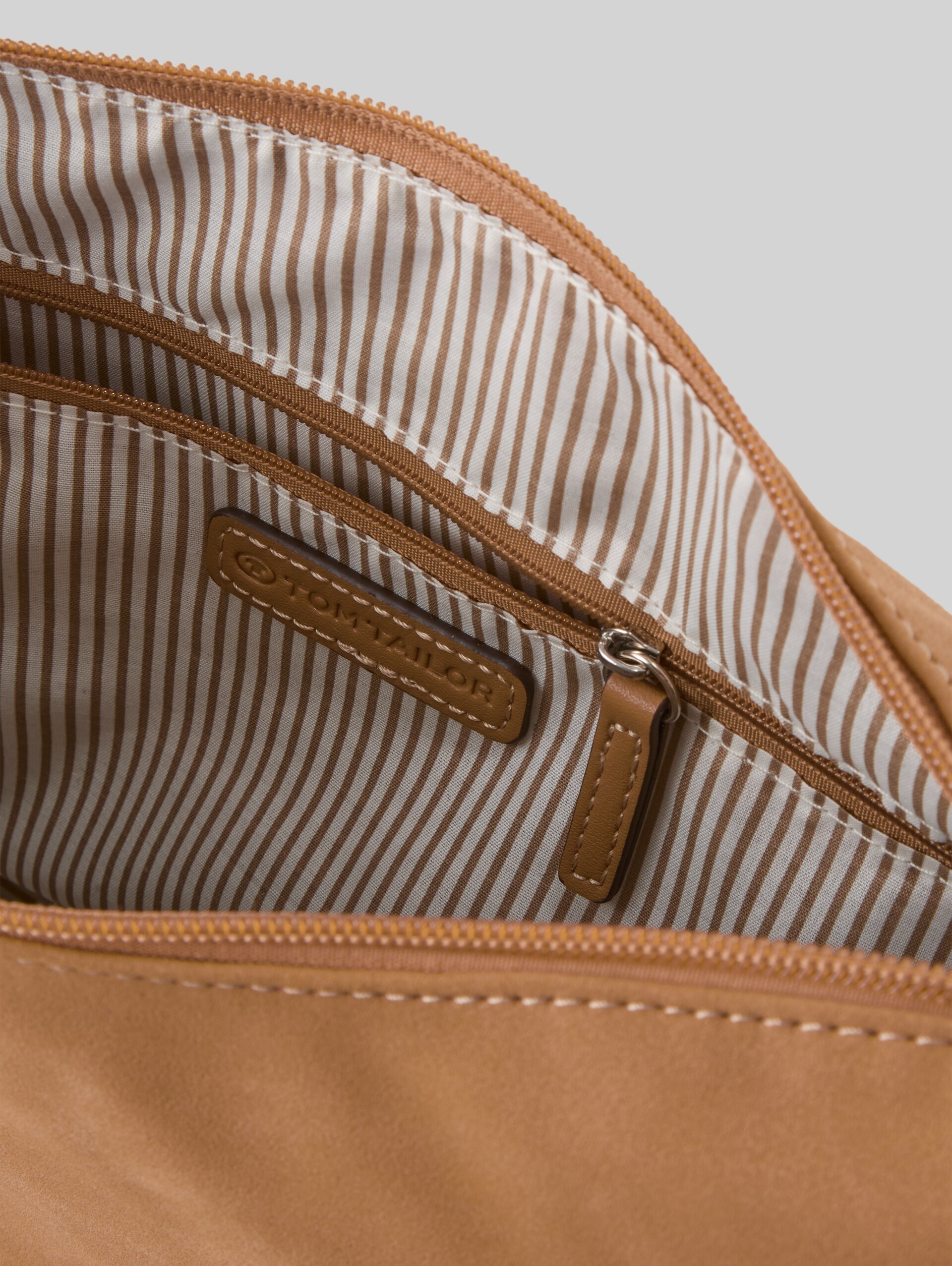 TTYARA S Umhängetasche mit bedrucktem Webriemen - camel / camel nature - seitliche Produkt-Ansicht 