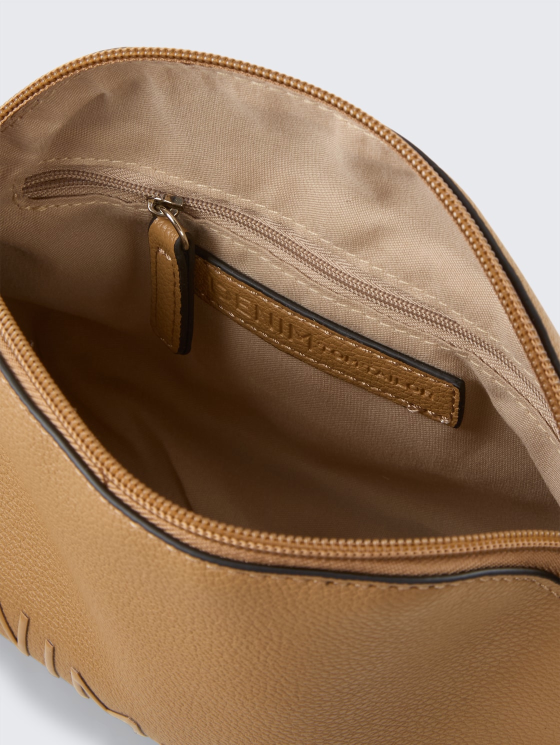 TTZEPHYRA S Umhängetasche mit Silikon-Logoprint - camel / camel nature - seitliche Produkt-Ansicht 