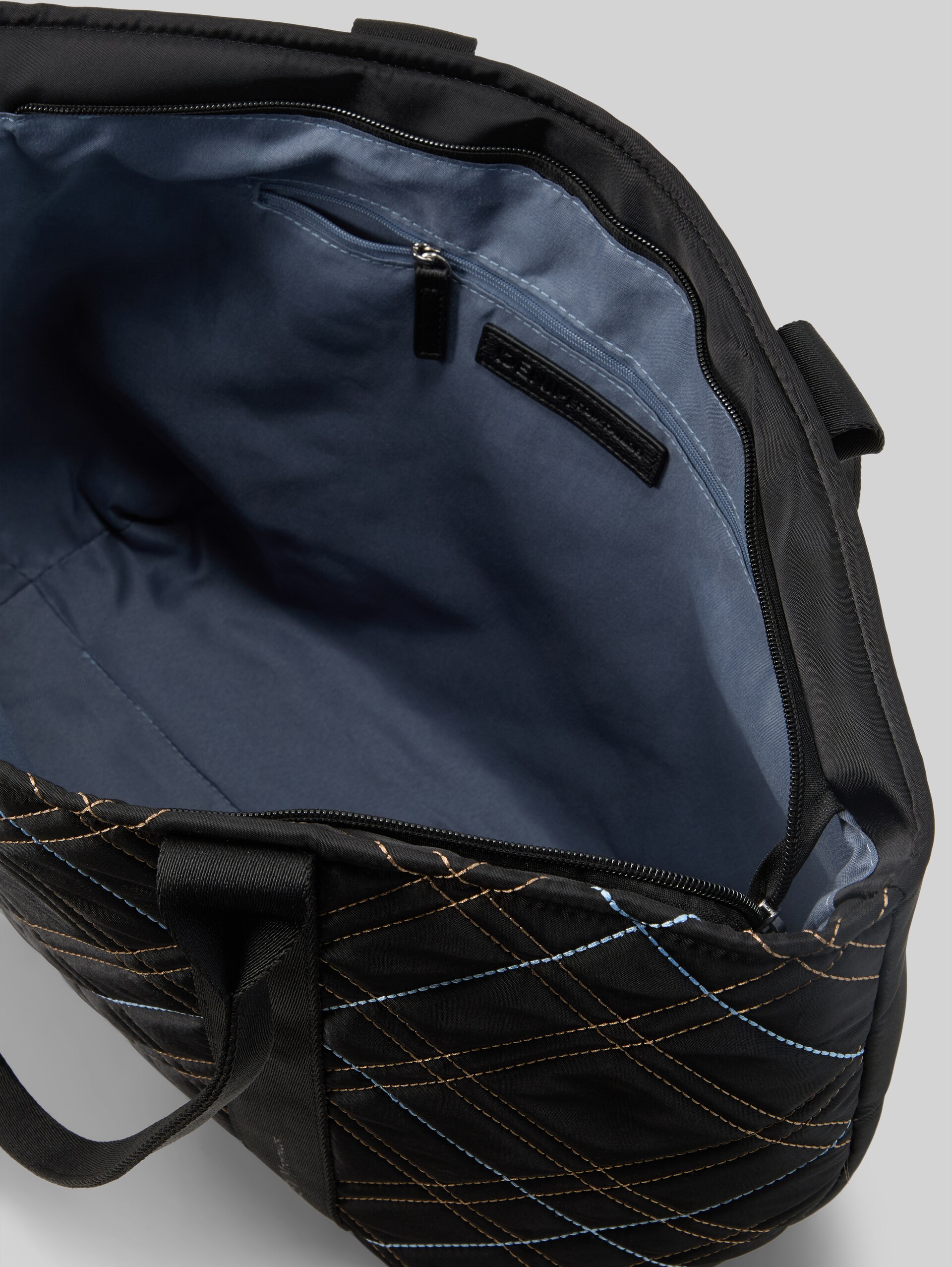 TTAMINTA XL shopper met ruitjespatroon - schwarz / black - zijaanzicht product 