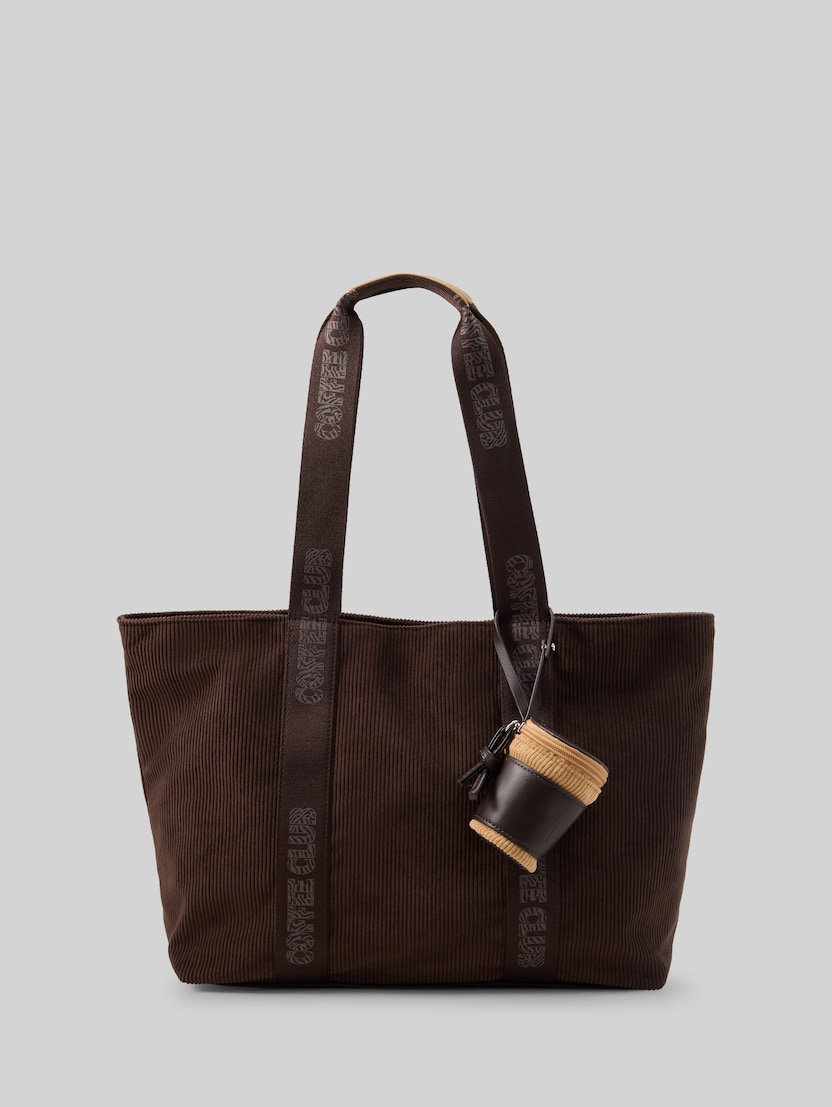 TTCORTINI L Shopper mit Anhänger von Denim Female, dark brown