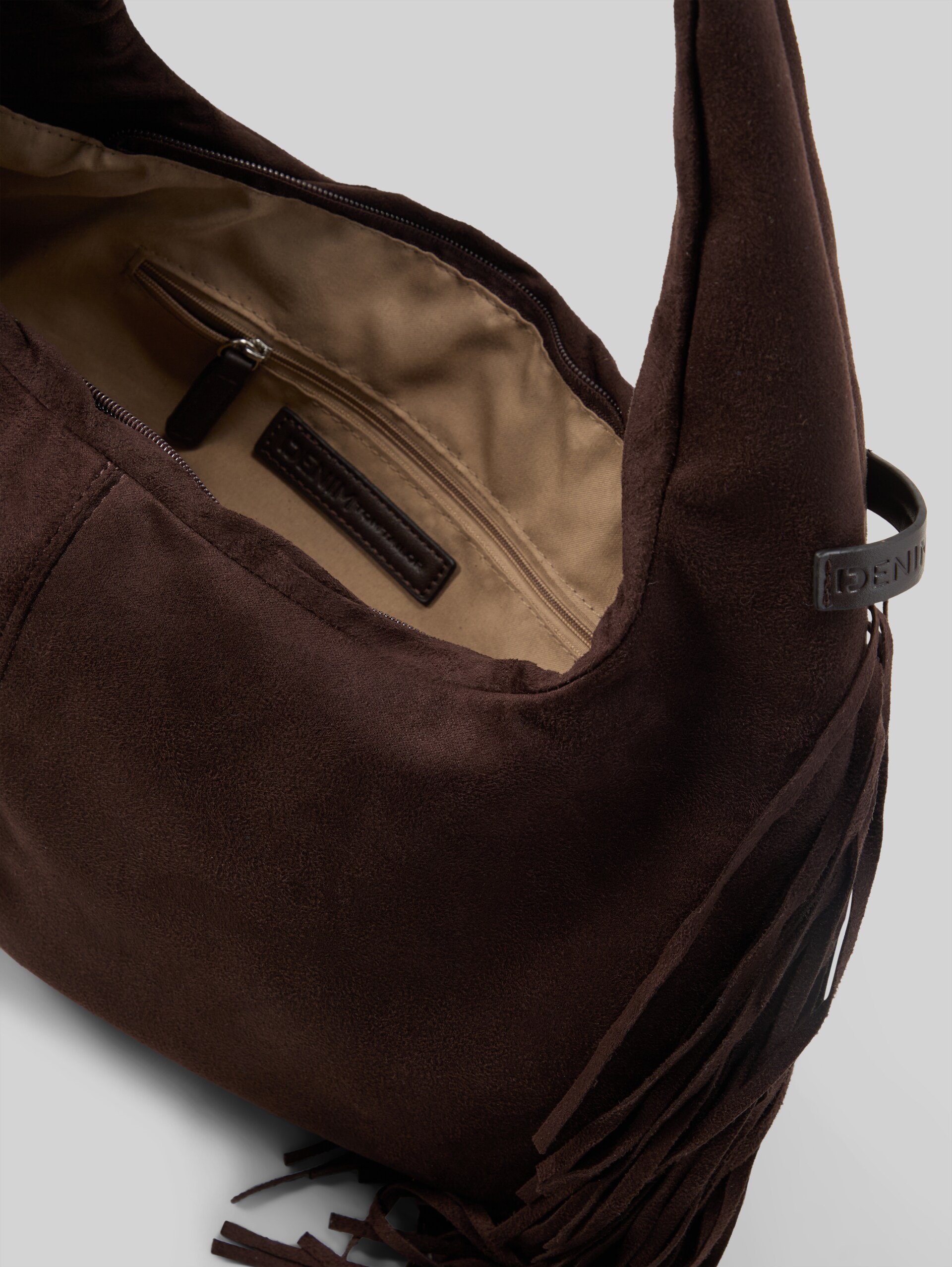 TTDEYANIRA buideltas met franjes - dark brown - zijaanzicht product 