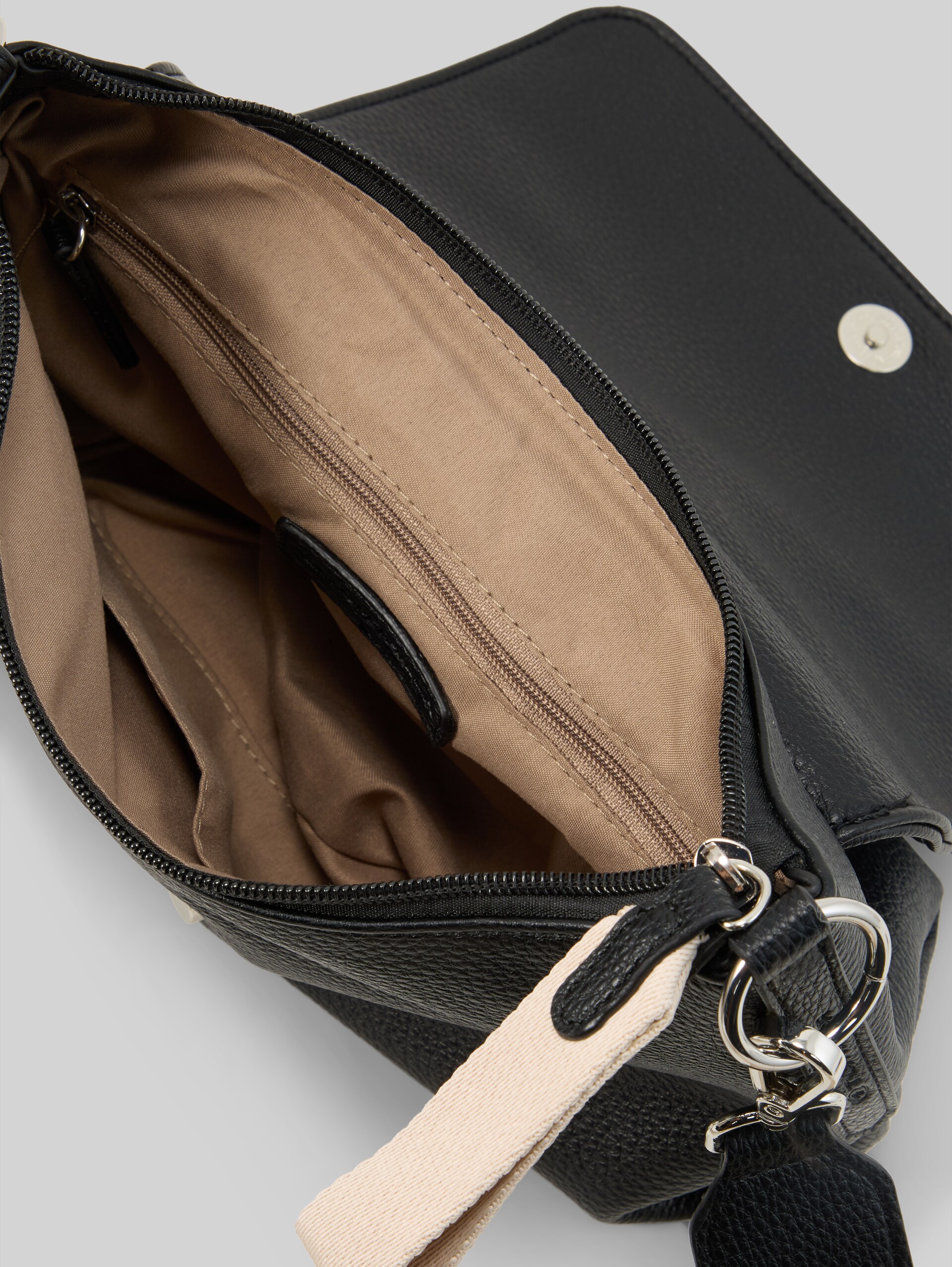 TTFANIA S schoudertas met bijhangtasje - schwarz / black - zijaanzicht product 