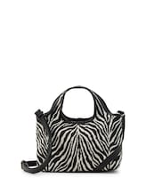Niet geselecteerd, TTLIDORA S shopper met logobadge door Tom Tailor, zwart