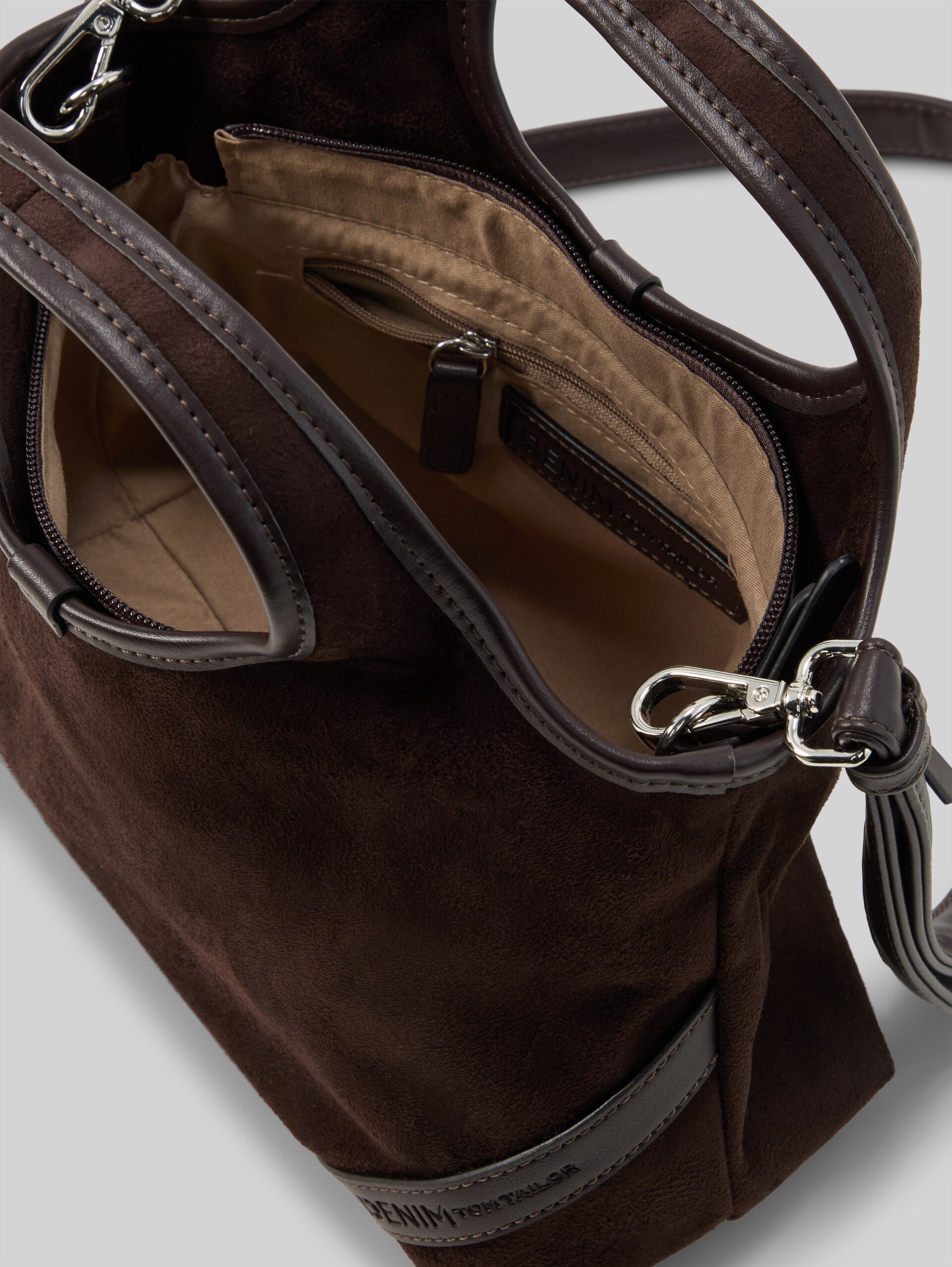 TTLIDORA S shopper met logobadge - dark brown - zijaanzicht product 