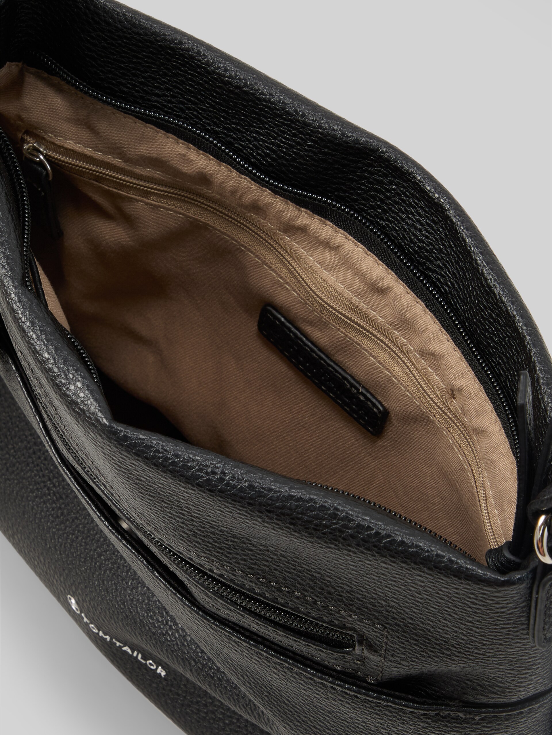 TTWINA S schoudertas met ritsdetails - schwarz / black - zijaanzicht product 