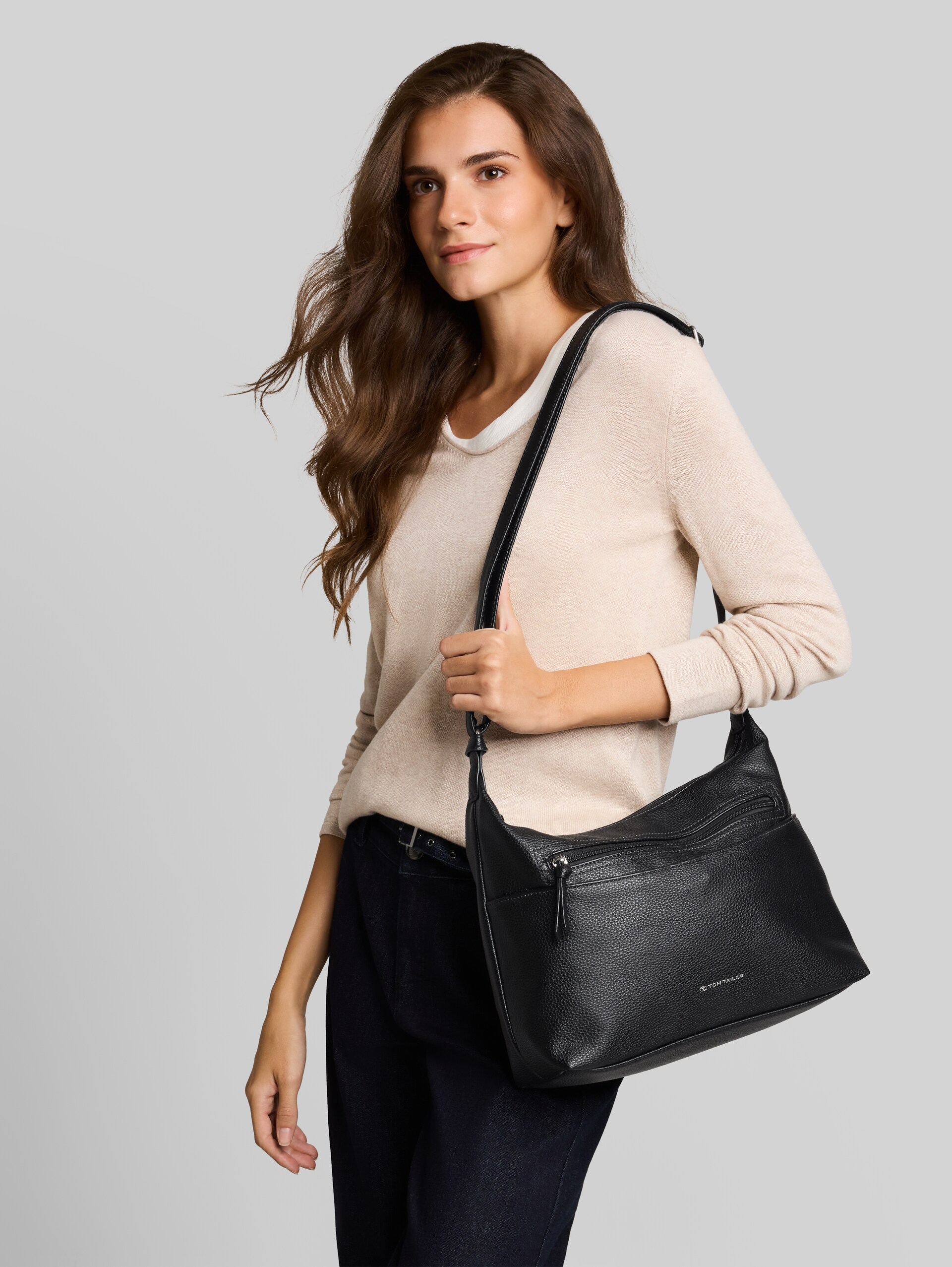 Hobo Bag normal - schwarz / black - Vue latérale du modèle