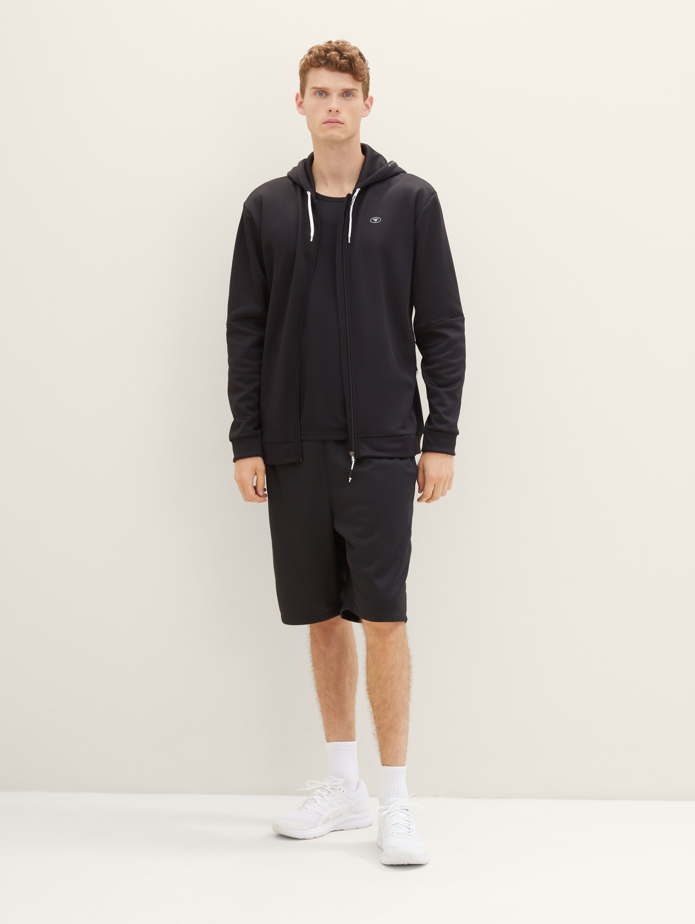 Atmungsaktive Sport-Sweatjacke - 1