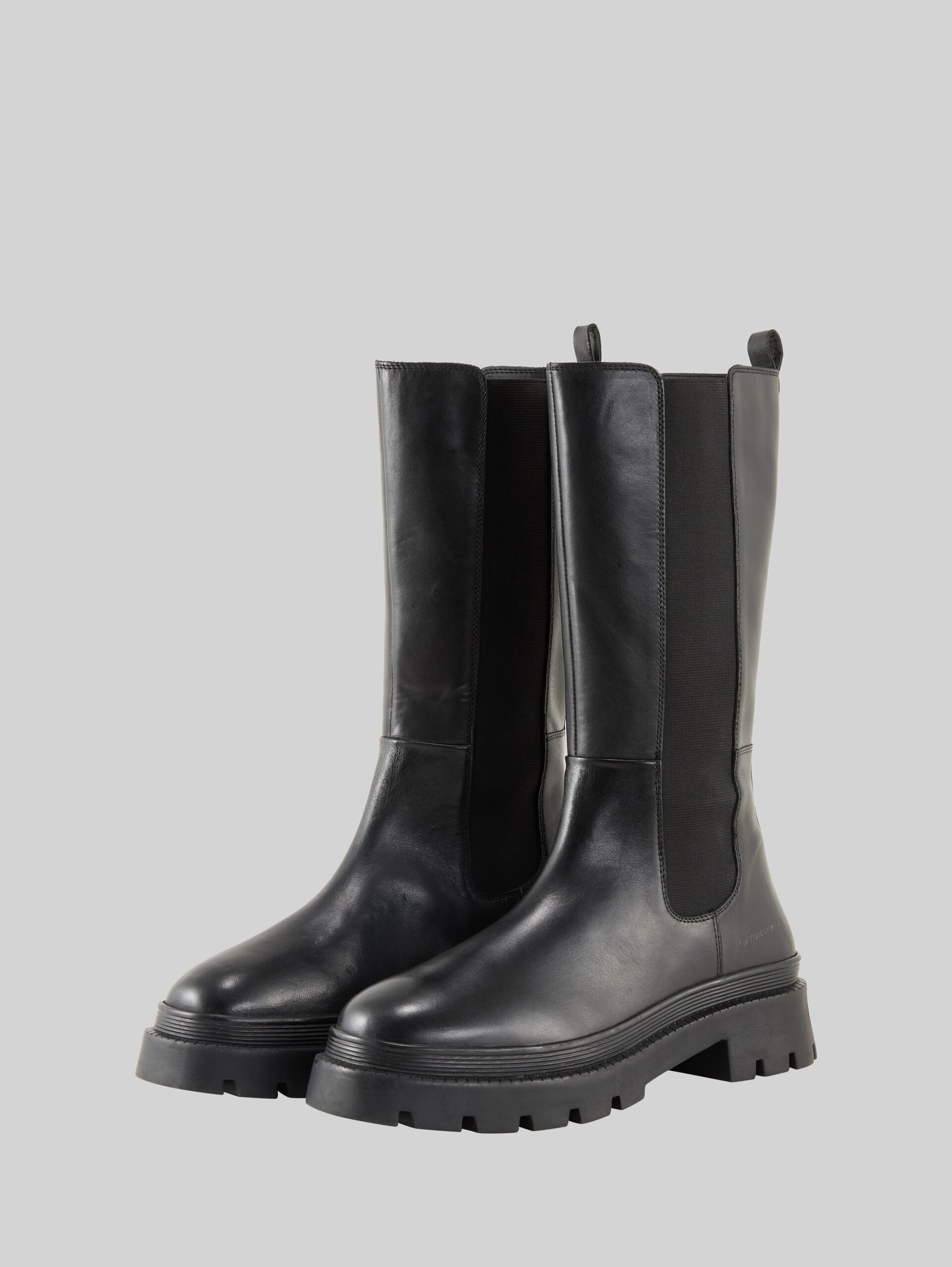 Lined leather boots - black - side product view