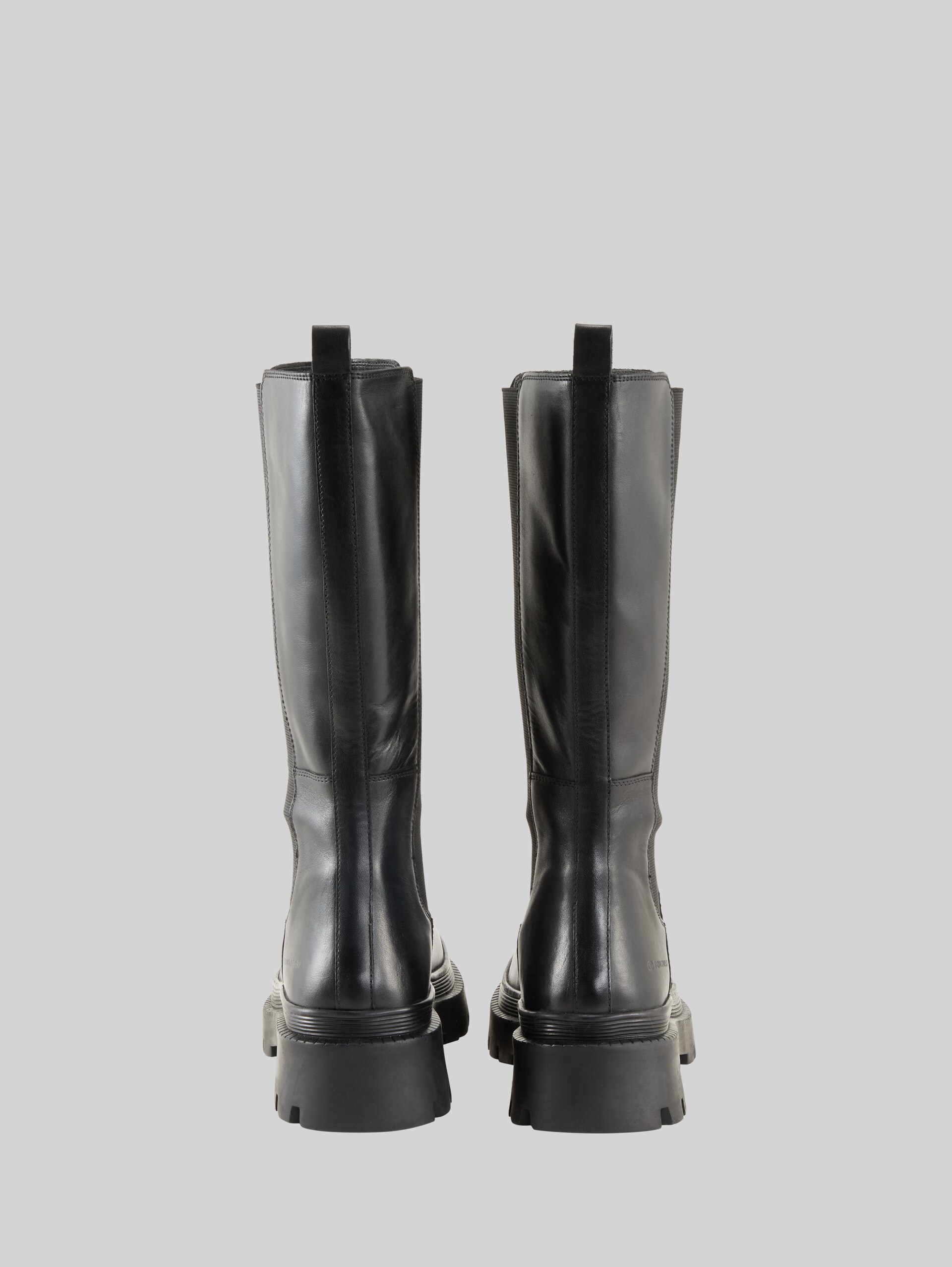 Lined leather boots - black - Product rear view