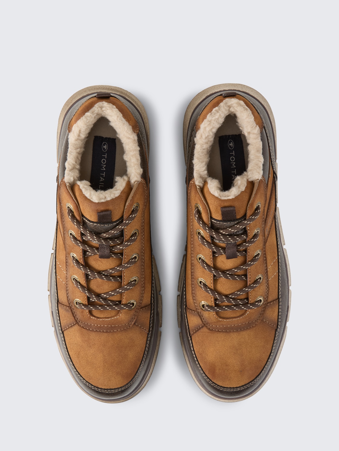 Waterproof lace-up shoes - cognac - Product view from top 