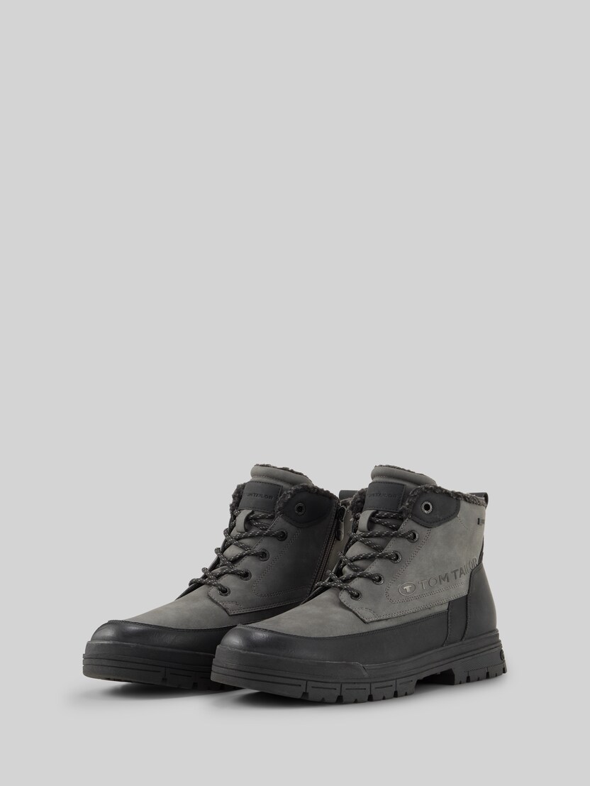 Waterproof laced boots with lining by Men, grey