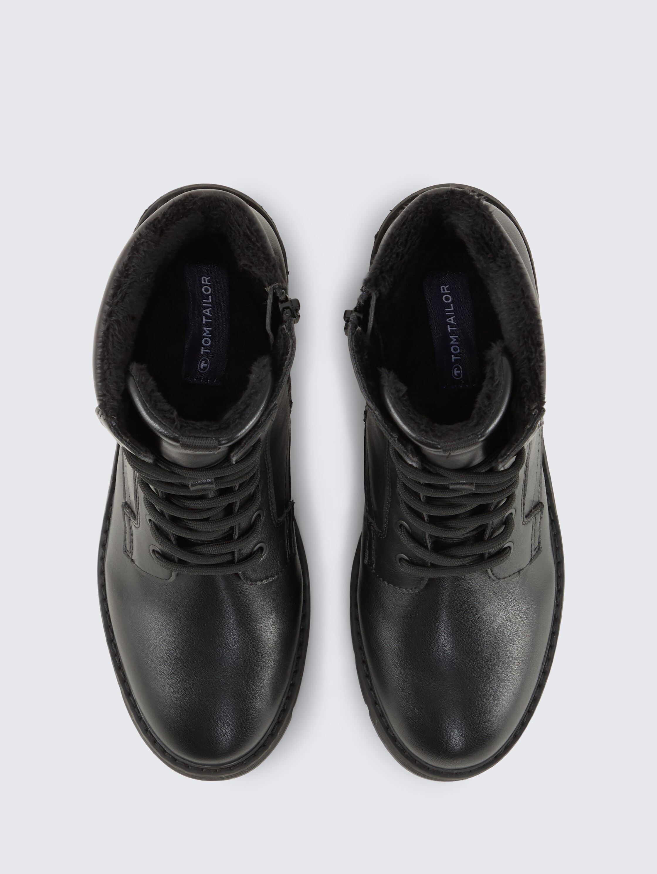 Gevoerde laarzen met hak en logodetails - black - Bovenaanzicht product 