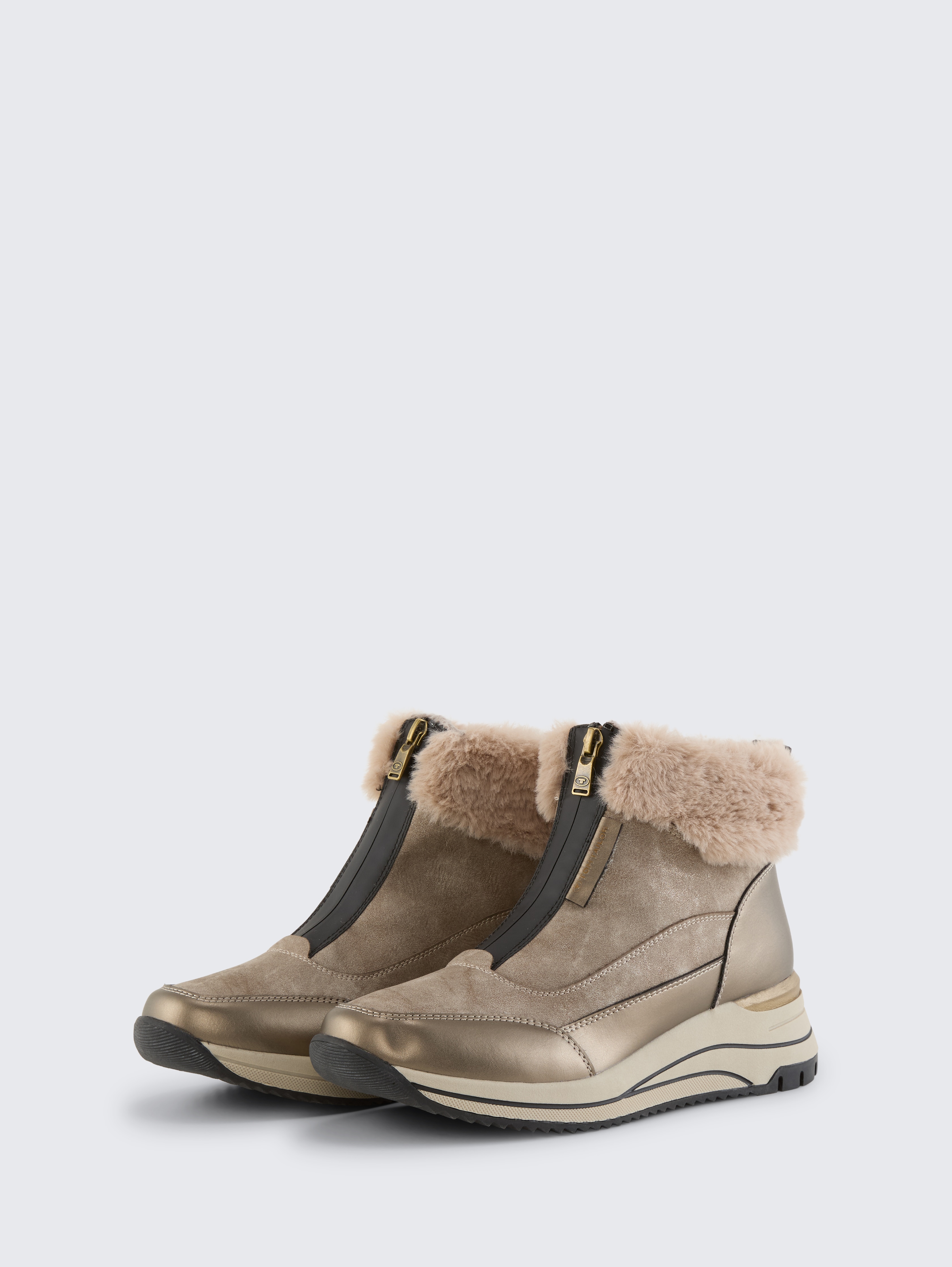 Gefütterte Stiefeletten mit Block-Absatz von Women, fango