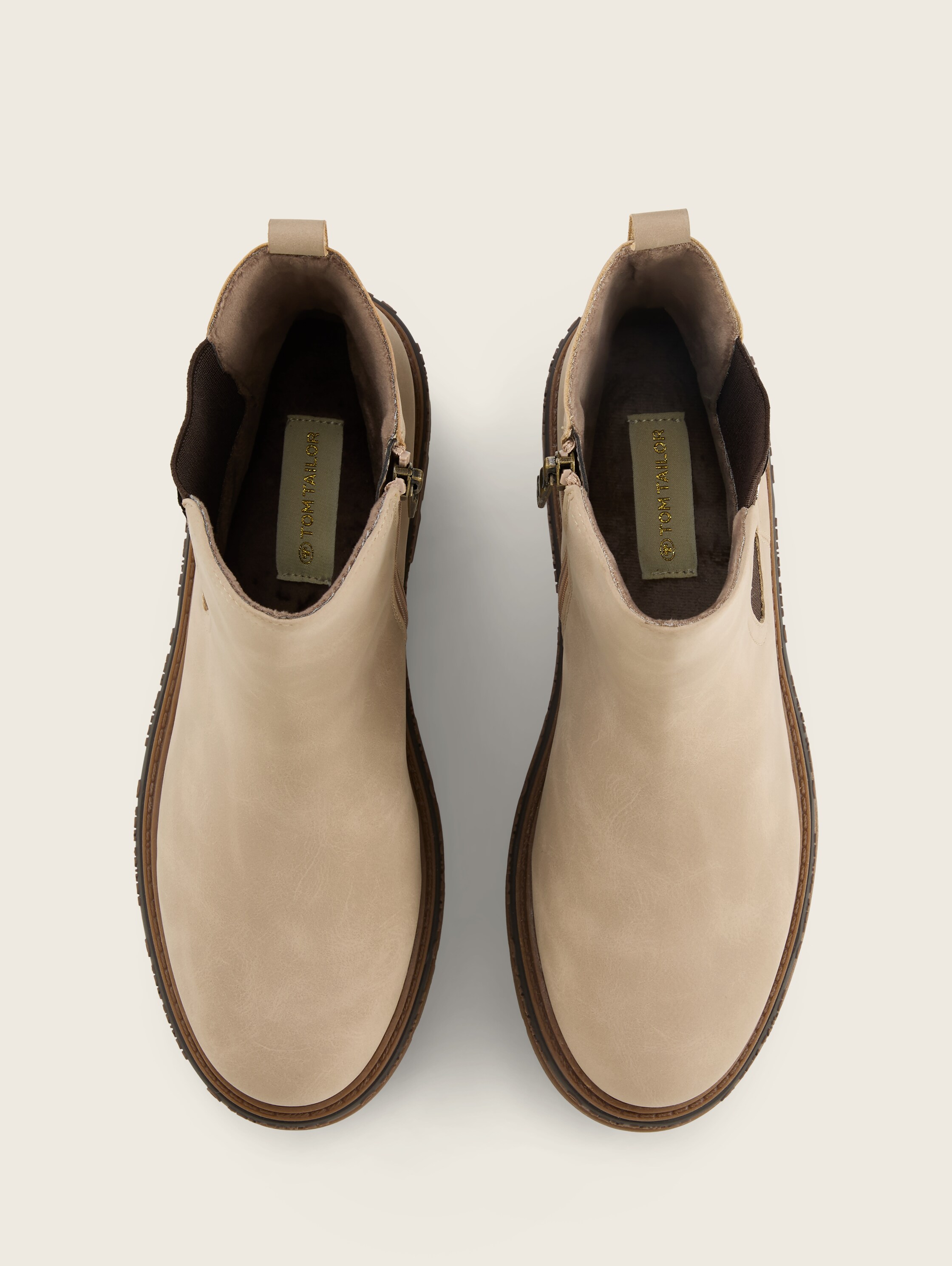 Gefütterte Stiefeletten aus Kunstleder - dk_cream - 