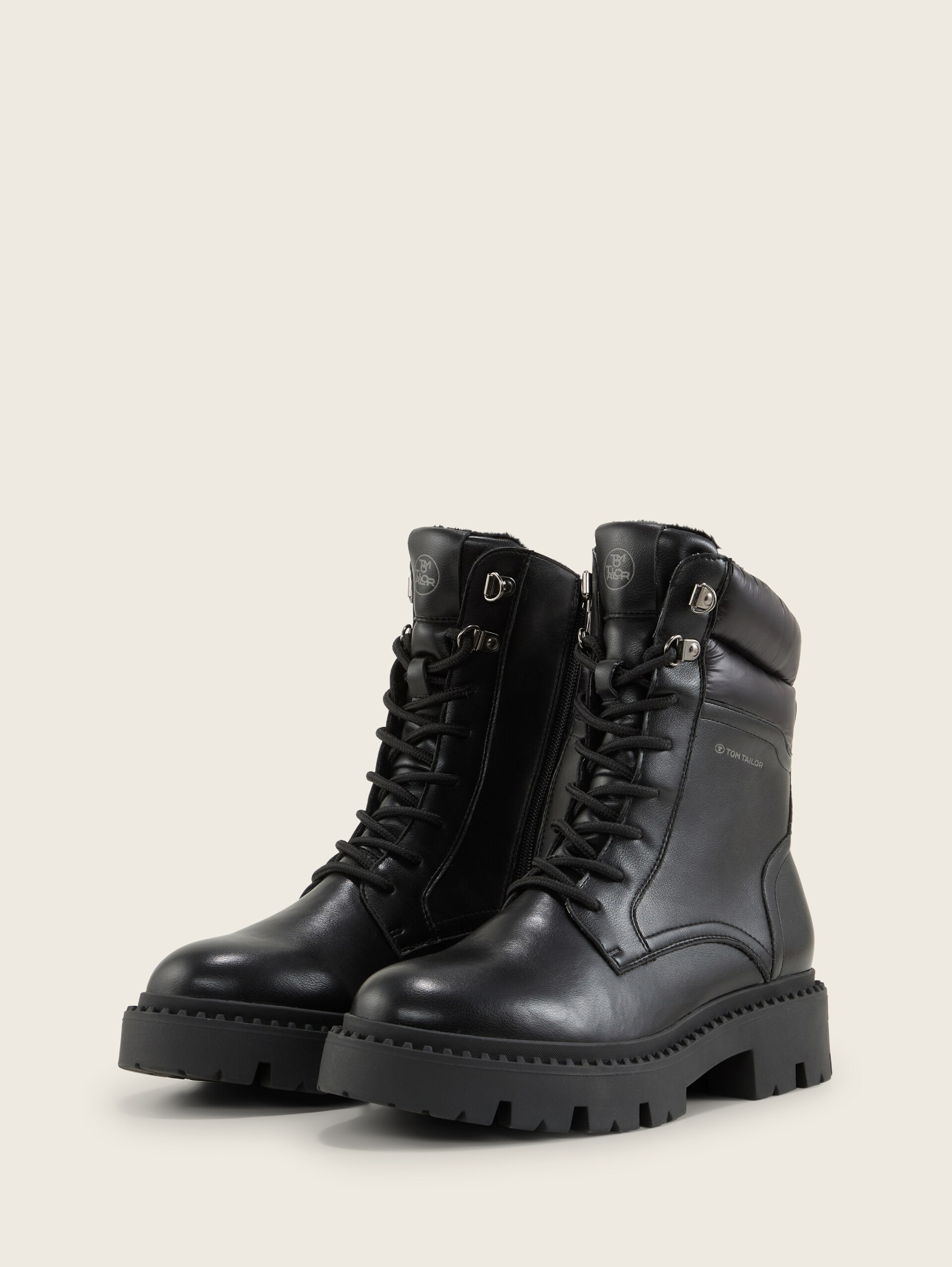 Gefütterte Stiefel - black - seitliche Produkt-Ansicht