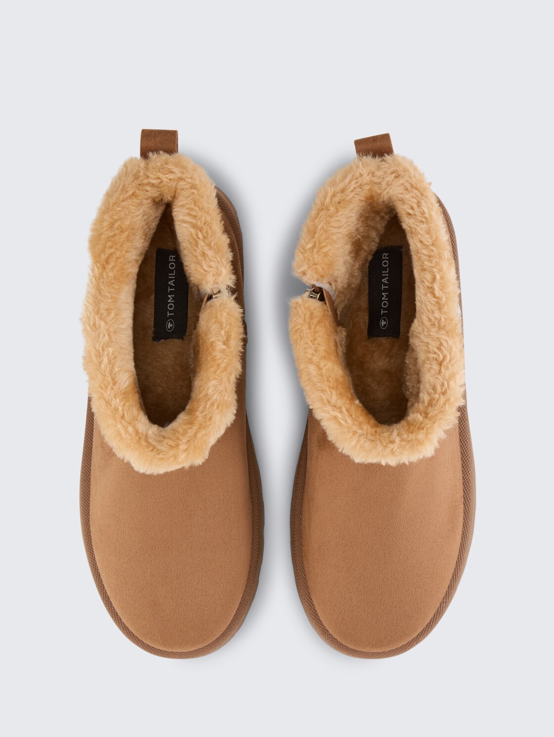 Gefütterte Schneestiefeletten mit Plateau-Sohle - hazel - Produkt-Ansicht von oben 