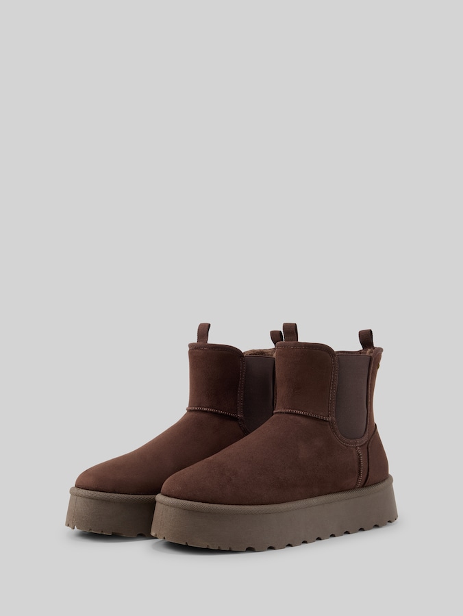 Schneestiefeletten mit Plateau-Sohle von Women, mokka