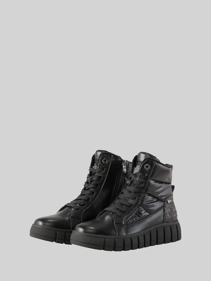 Stiefeletten mit Materialmix von Denim Female, black