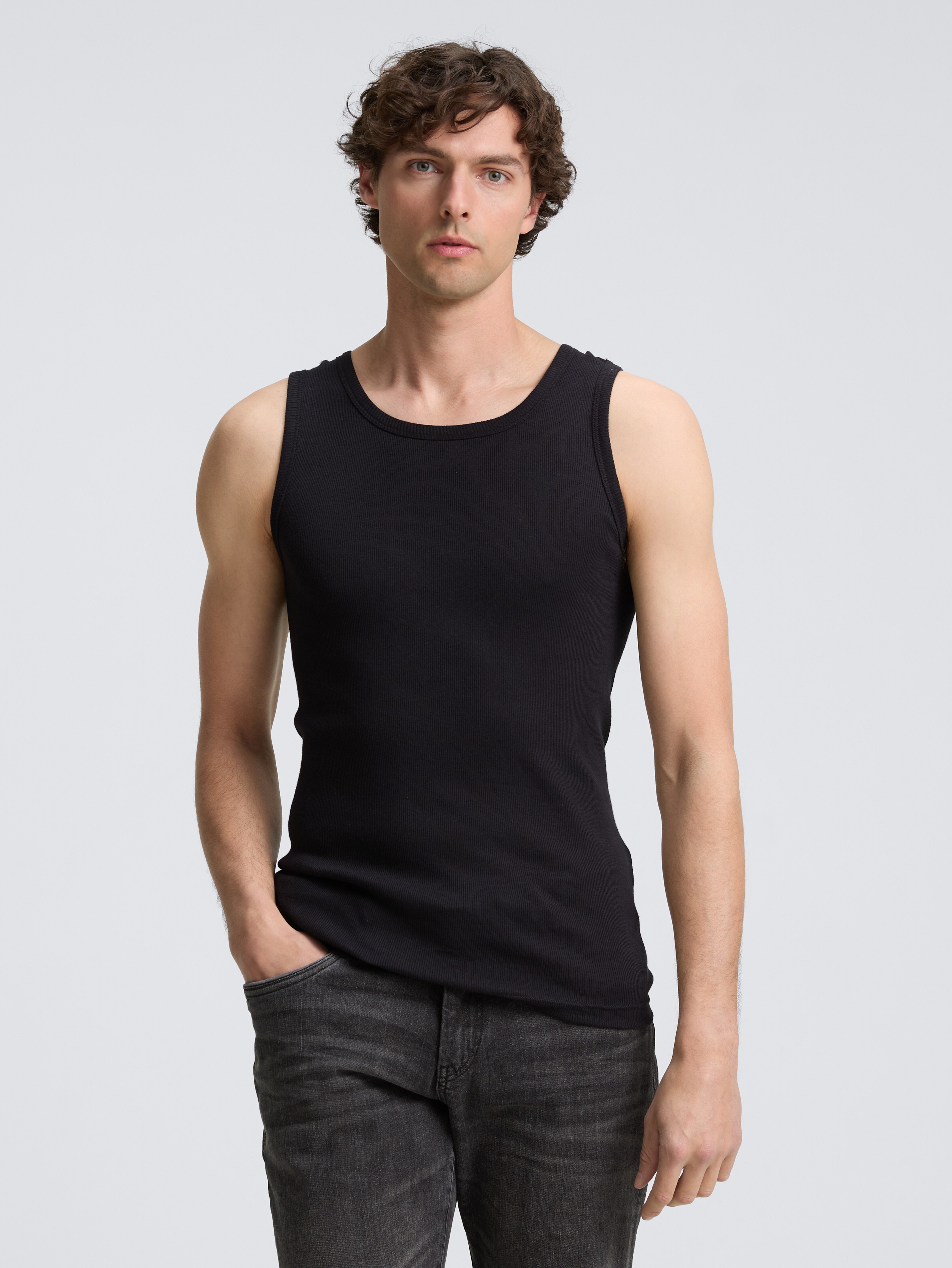 Tanktops mit Rippstruktur im 2er-Pack von Men, black uni