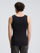 Tanktops mit Rippstruktur im 2er-Pack - black uni - Auschnitt Model-Rückansicht