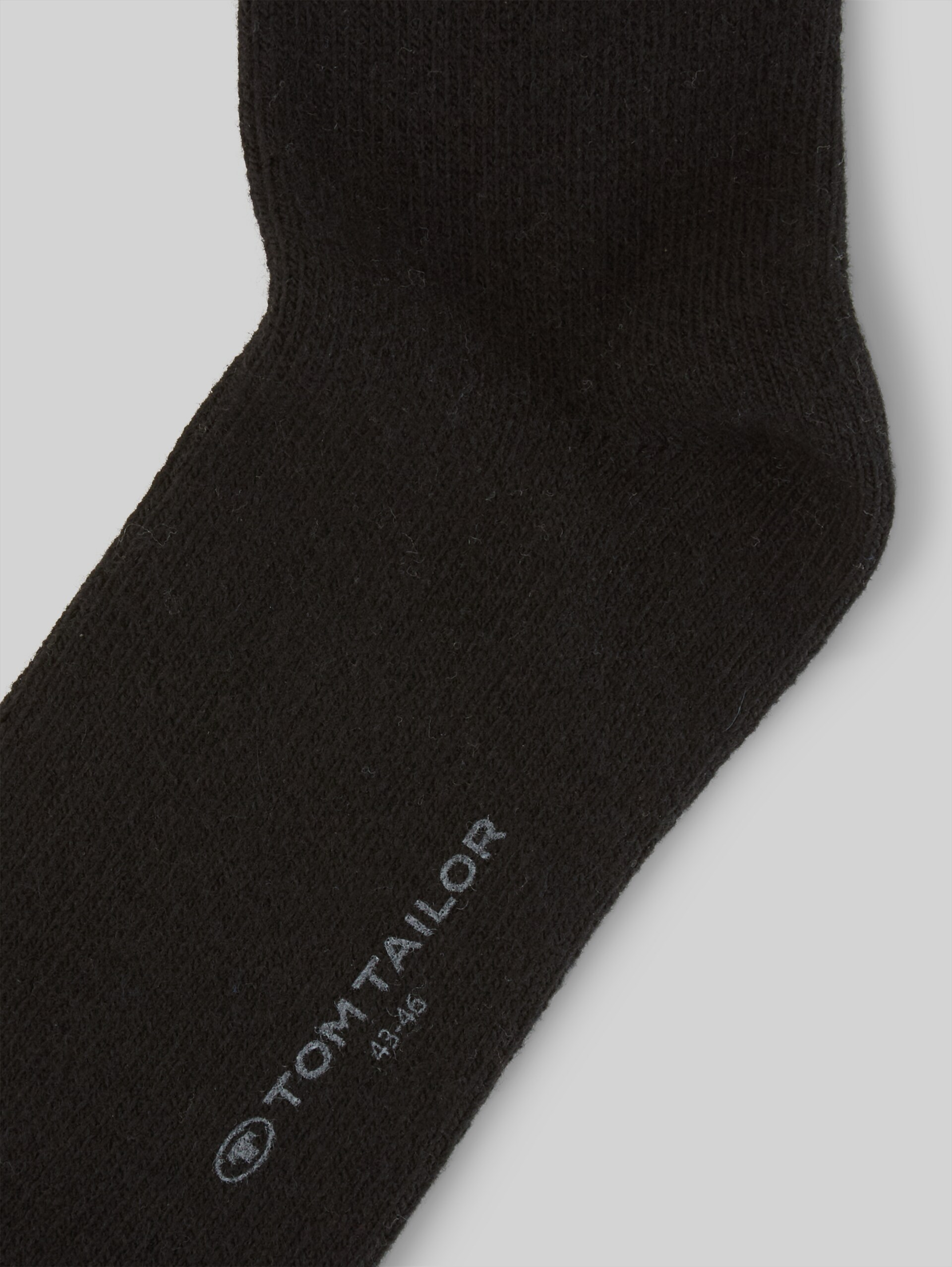 Socks with cashmere content - black - side product view
