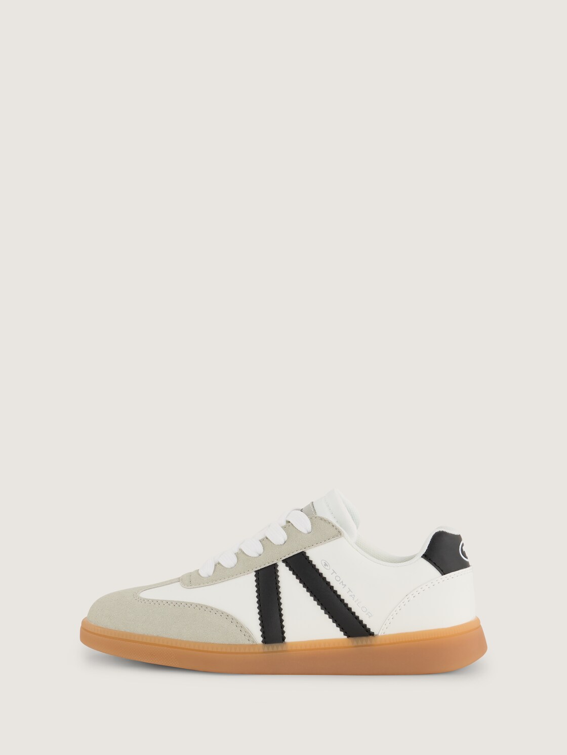 Sneaker mit Colour-Blocking - white-black - seitliche Produkt-Ansicht